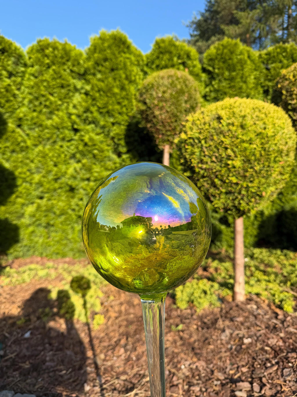 15cm Iridescent Green Glass Garden Stake - Hand Blown Garden Globe - 80cm Yard Art
