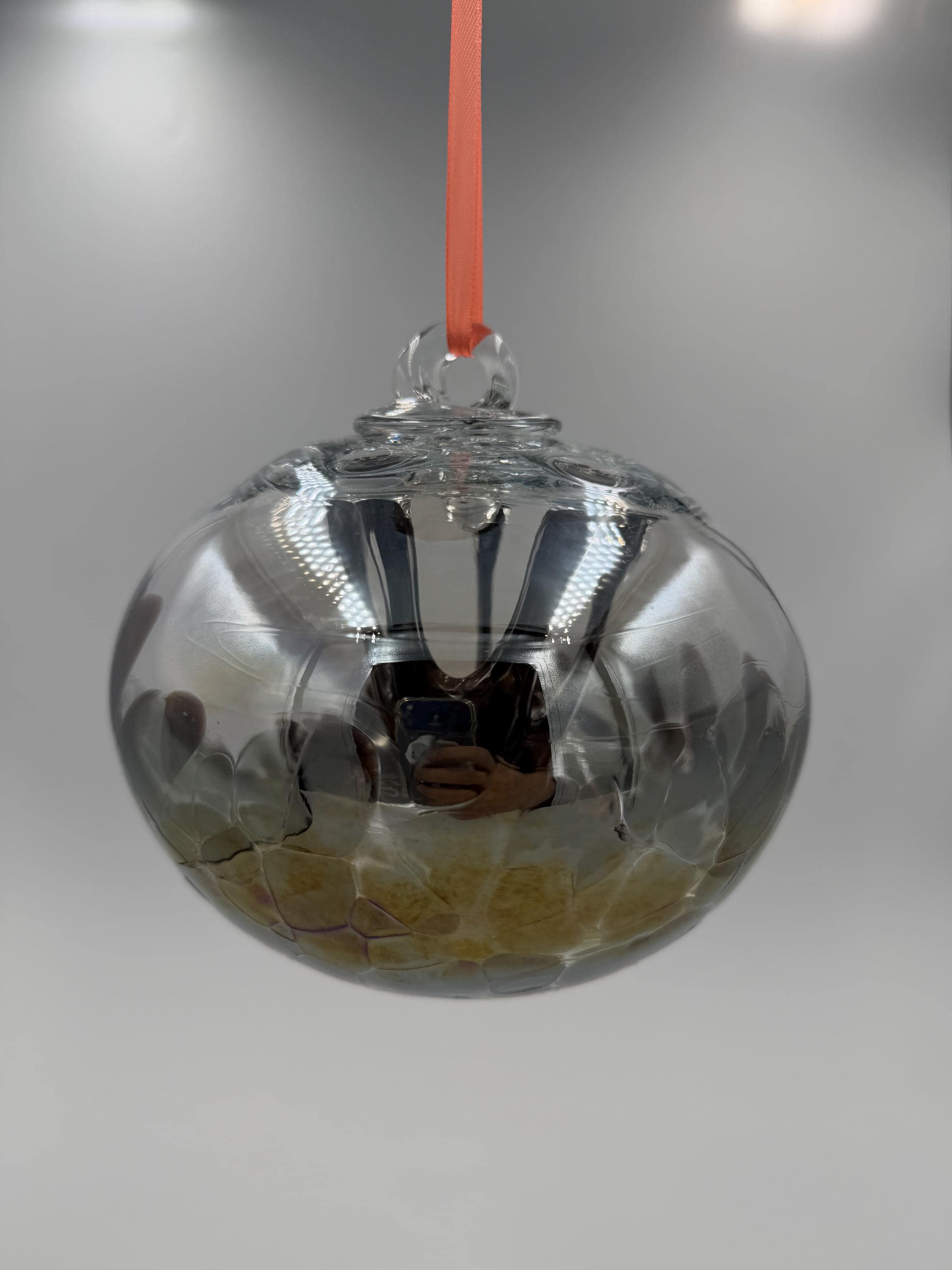 15cm Hand-Blown Oval Witch Ball – Iridescent Hanging Art Glass Ornament – Decorative Glass Suncatcher Gift