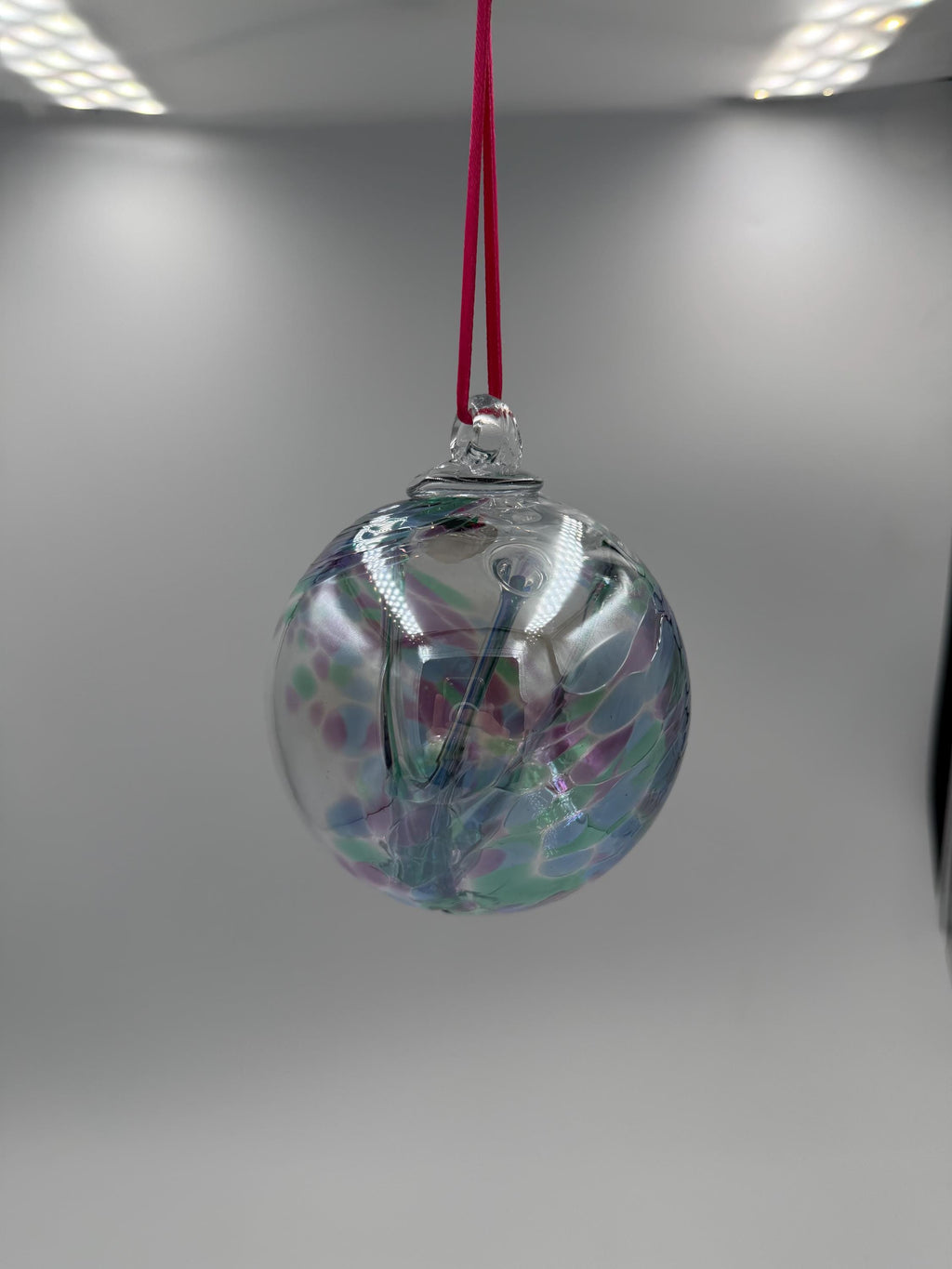 10cm Hand-Blown Witch Ball – Iridescent Purple Green Blue Crackle Glass Ornament