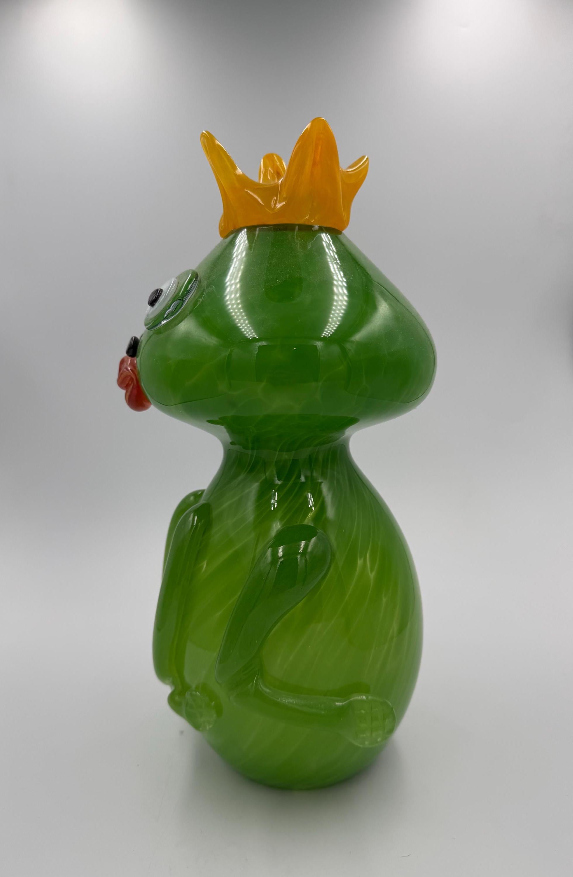 32cm Hand-Blown King Frog Glass Sculpture – Large Green Art Glass Figurine with Crown