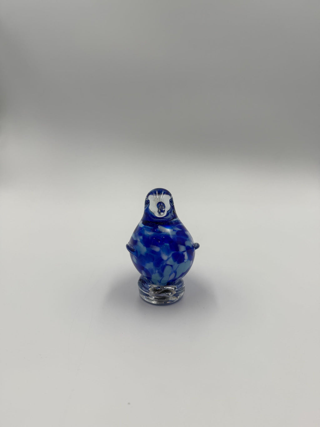Hand-Blown Glass Bird Figurine – Blue White Sculpture, 6cm