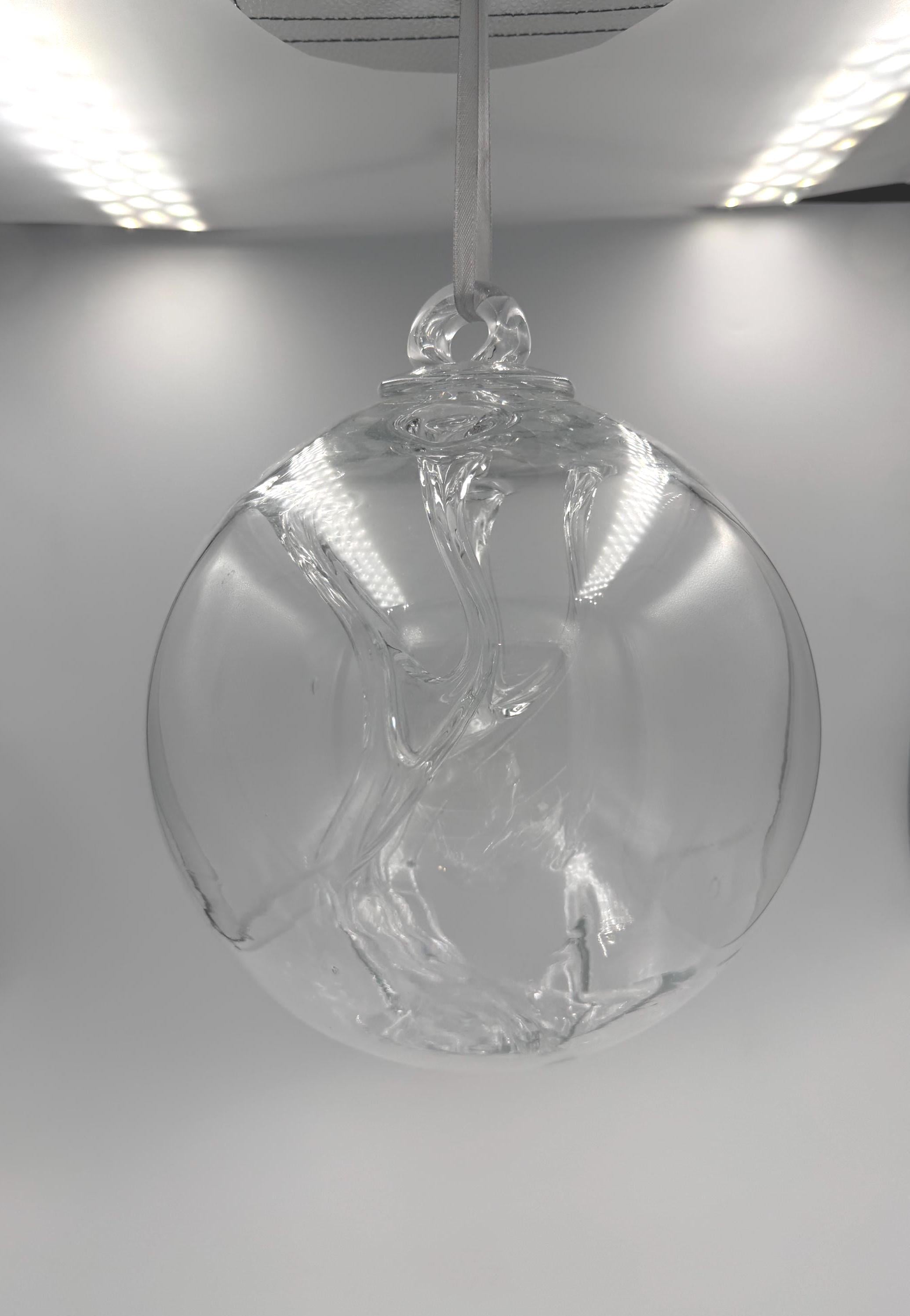 18cm Hand-Blown Clear Witch Ball – Large Glass Ornament with Internal Branching