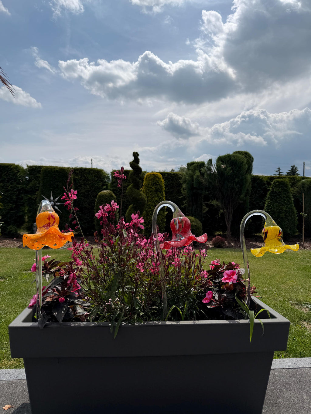 Set of 3 12cm Glass Flower Garden Stakes - Hand Blown Garden Art - 50cm Decor