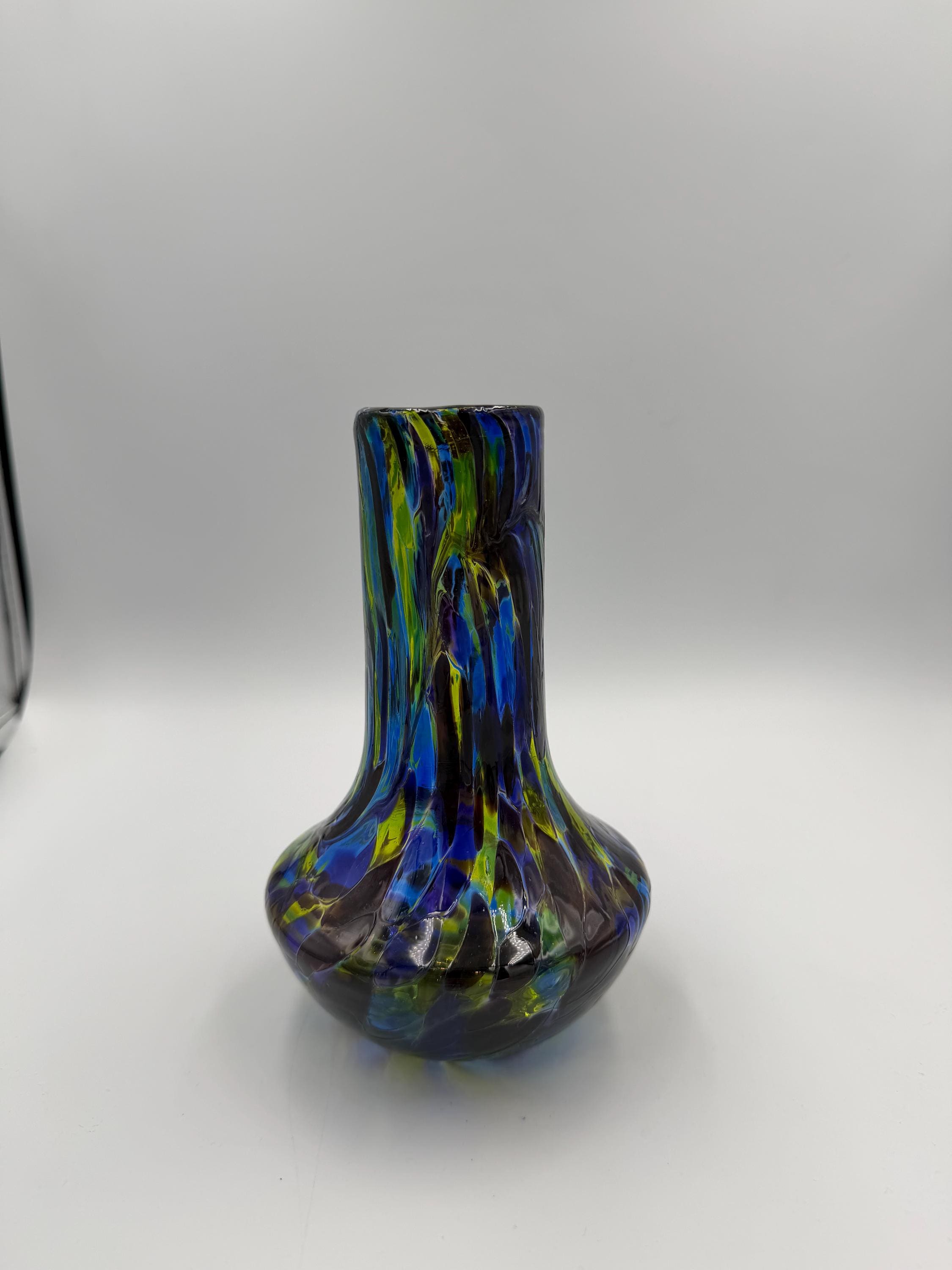 20cm Hand-Blown Blue Green Art Glass Vase – Multicolor Decorative Flower Bud Vase