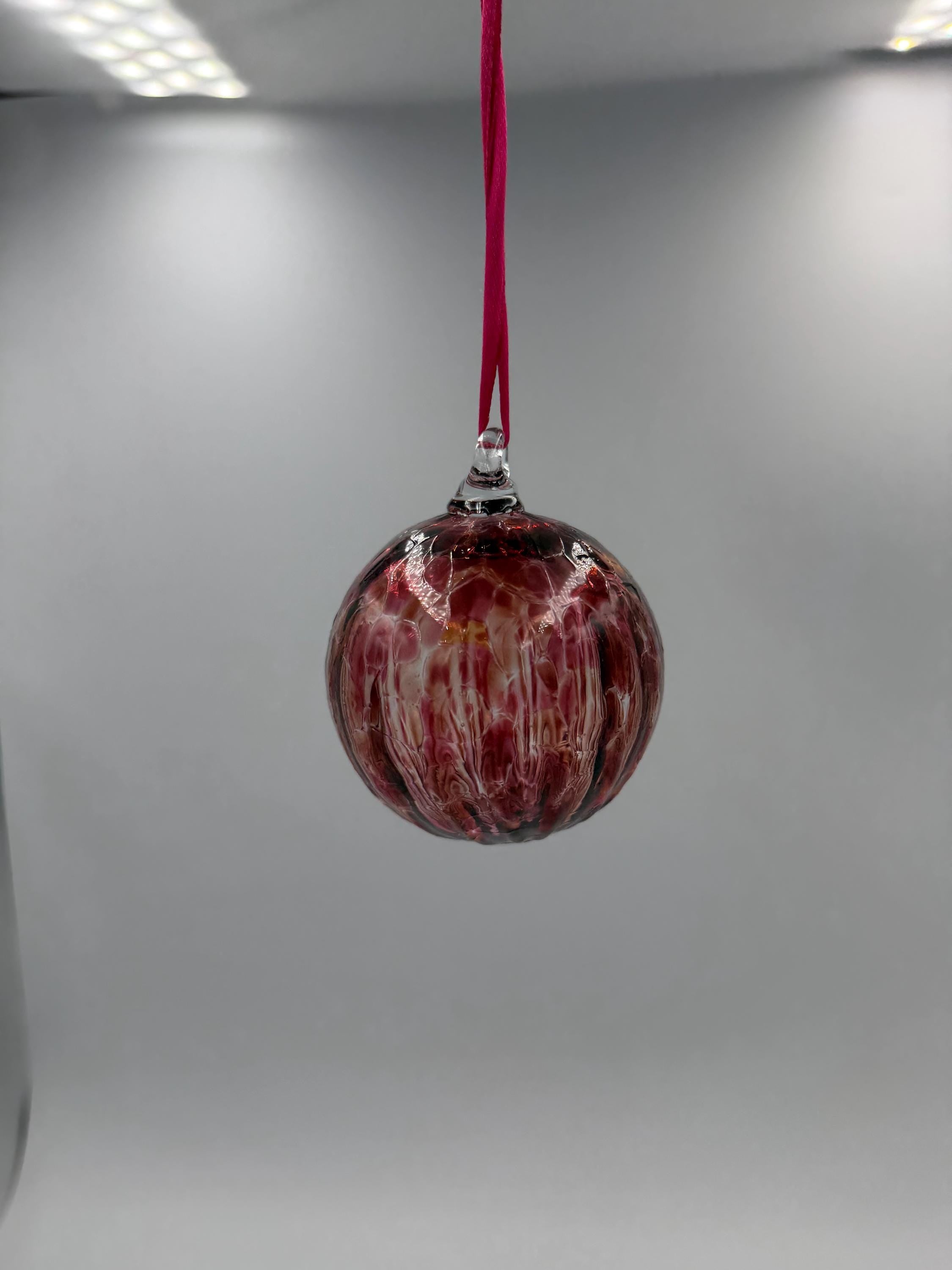 6cm Hand-Blown Crackle Glass Ornament – Deep Red Burgundy Crackle Hanging Ball