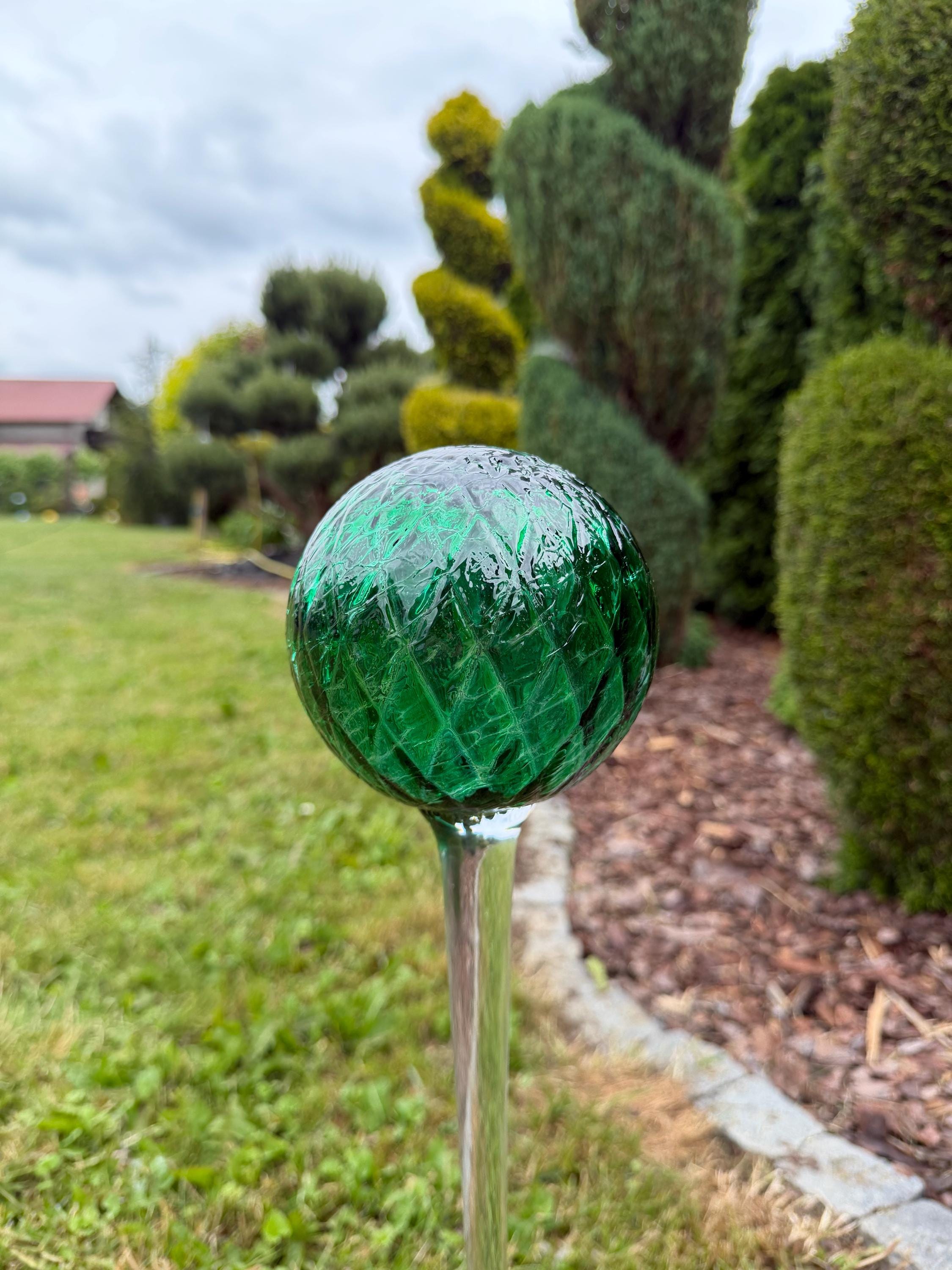 70cm Hand Blown Emerald Green - 12cm Glass Garden Ball Stake – Textured Art Decoration
