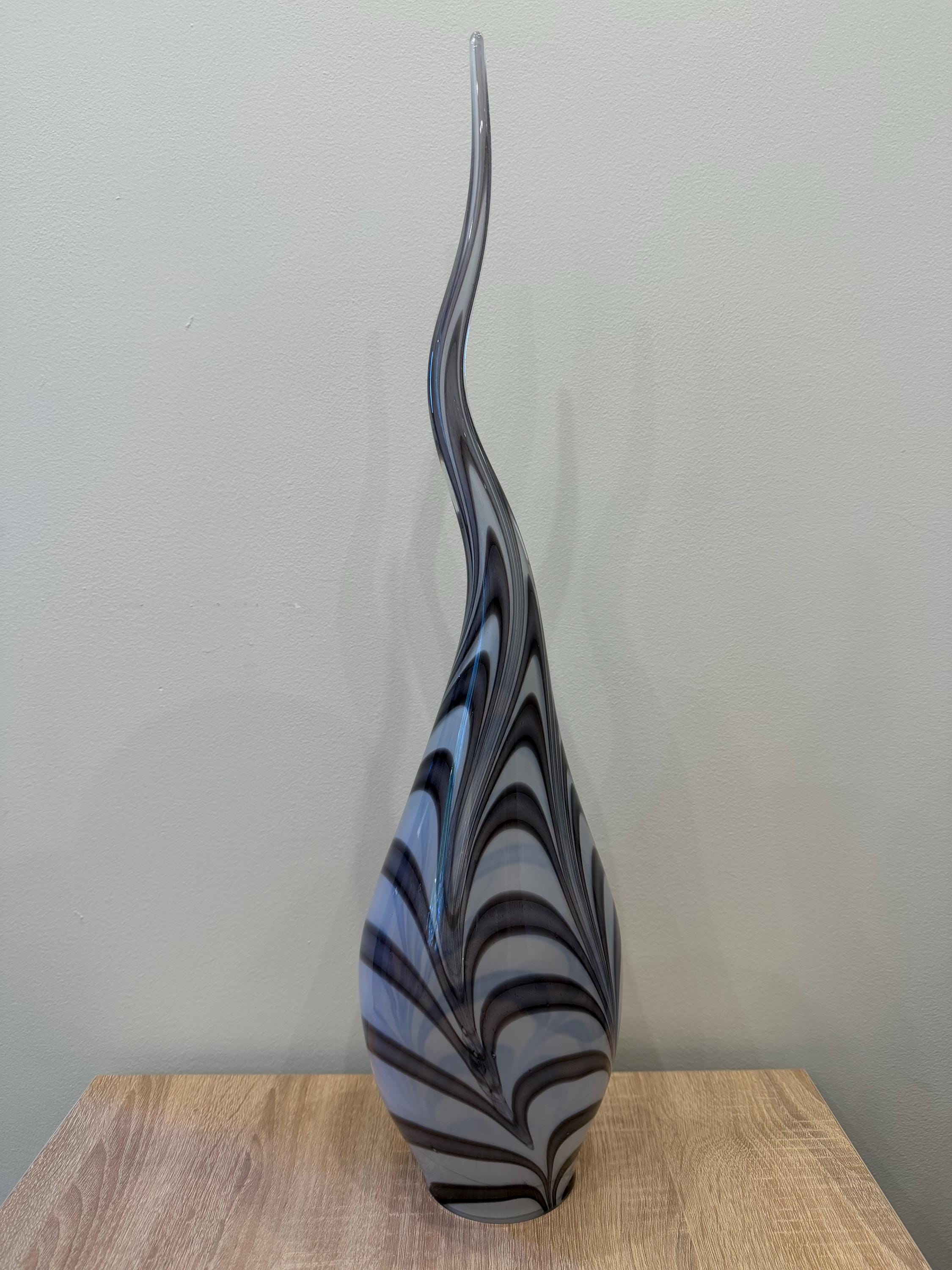 Handmade Glass Garden Flame Sculpture – Black White Modern Art (60 cm)