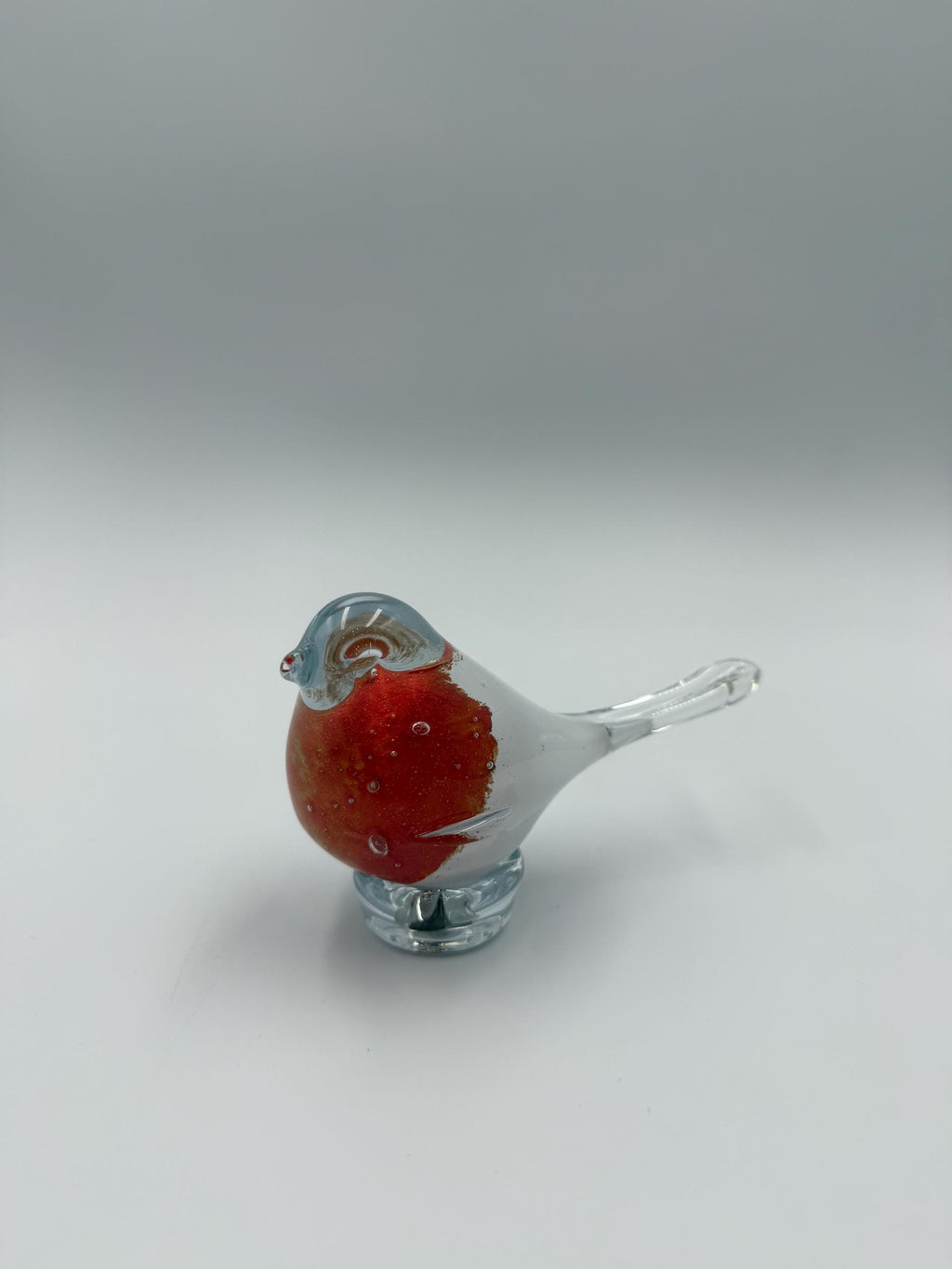 6cm Hand-Blown Red Silver Glass Bird Figurine – Small Clear Tail Bird Sculpture