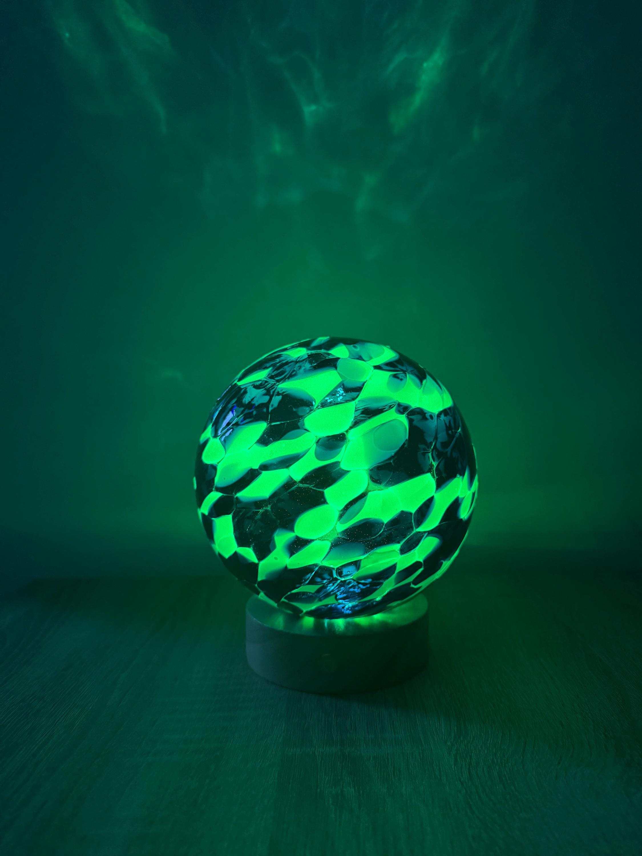 15cm Hand-Blown Blue Crackle Glass LED Lamp – Multicolor or White Night Light