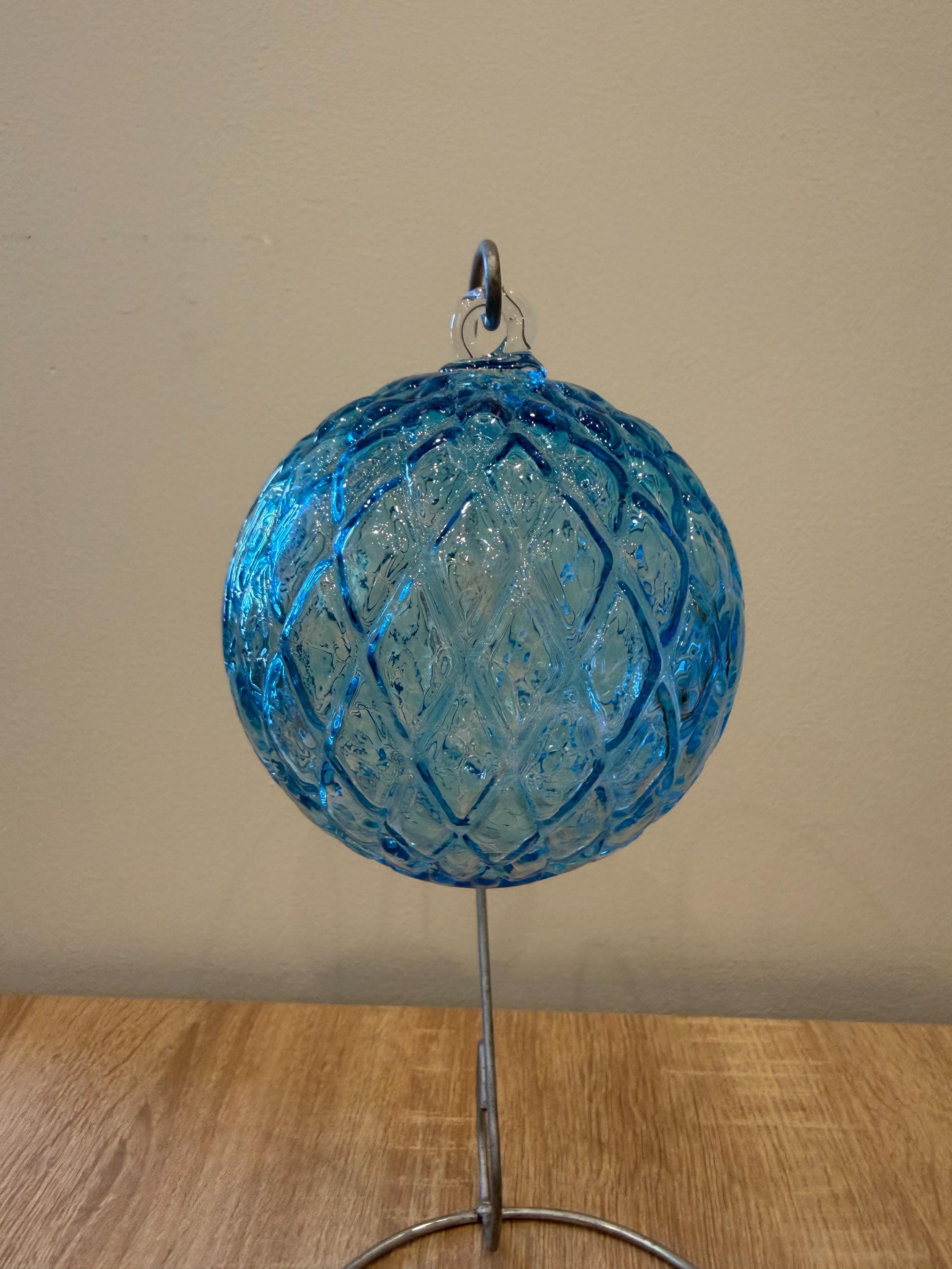 Hand-Blown Blue Crackle Glass Ornament – 10cm Decorative Art Ball – Window Garden Decor