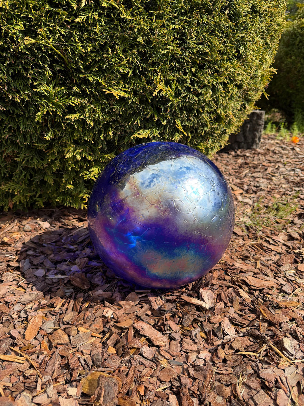 30cm Hand-Blown Glass Garden Sphere – Iridescent Blue Purple Crackle Large Gazing Ball