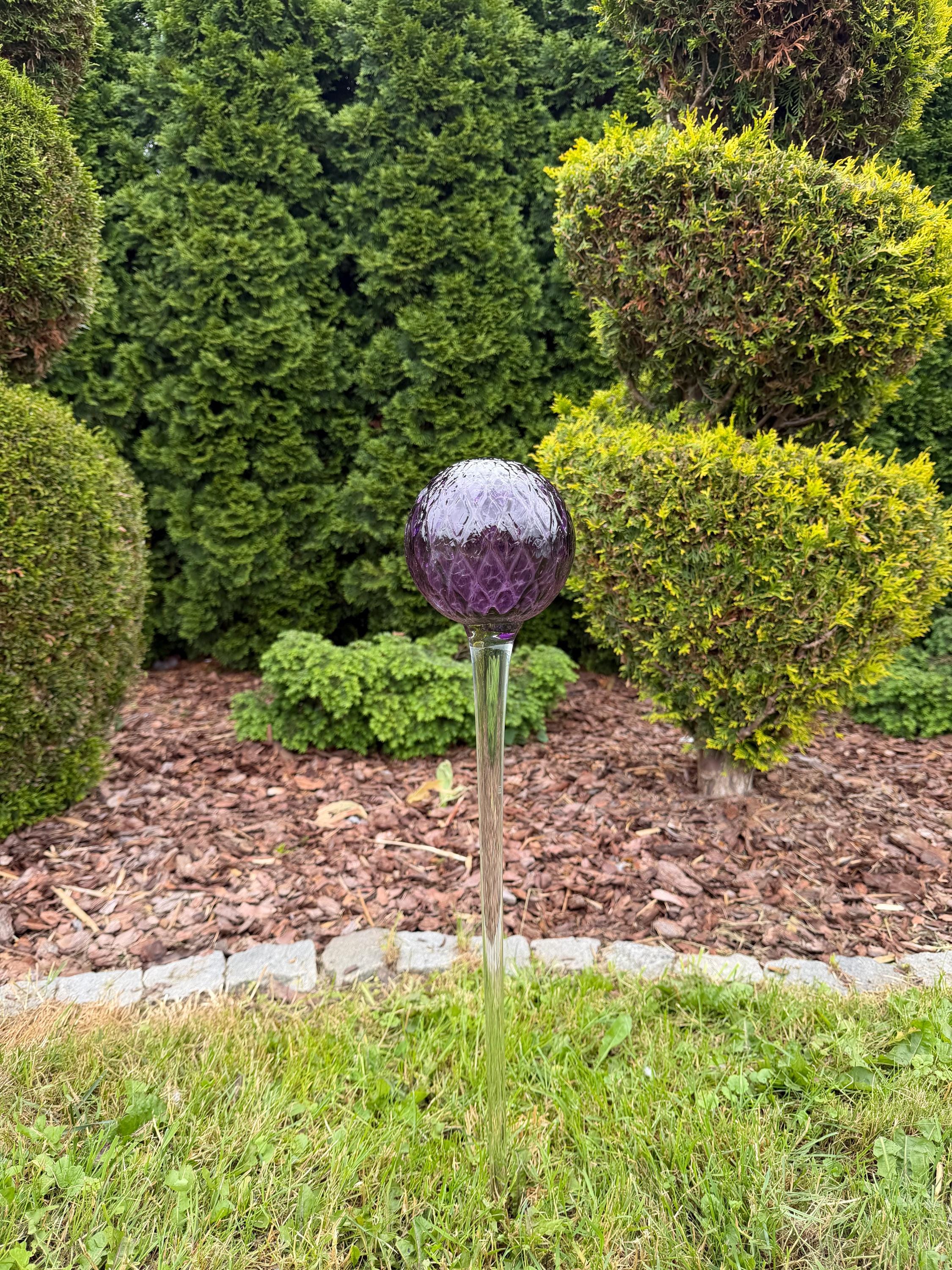 70cm Hand-Blown Purple Glass Ball on Stake – 12cm Textured Gazing Ball – Handmade Outdoor Ornament