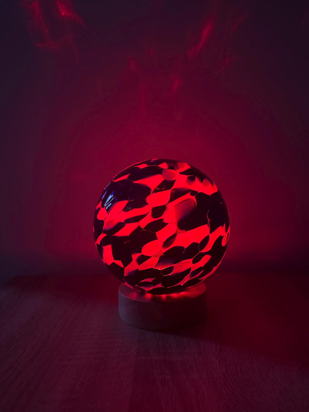 15cm Hand-Blown Blue Crackle Glass LED Lamp – Multicolor or White Night Light