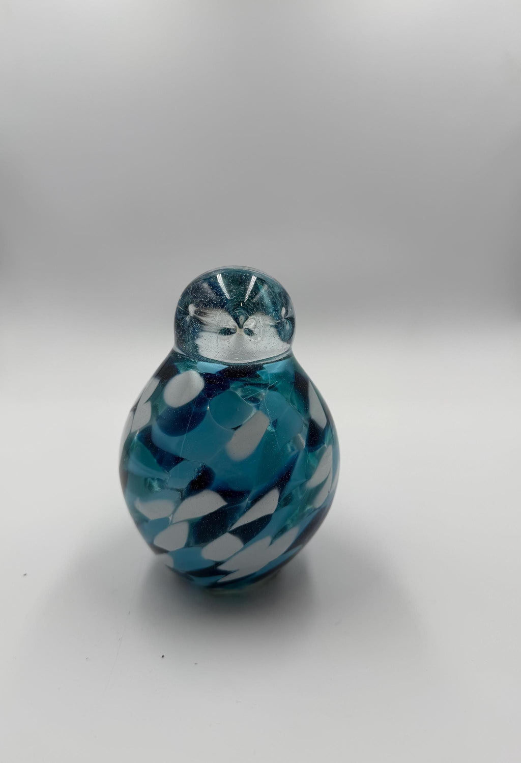 20cm Hand-Blown Blue & White Confetti Glass Bird – 12cm Tall Teal Decorative Songbird Figurine