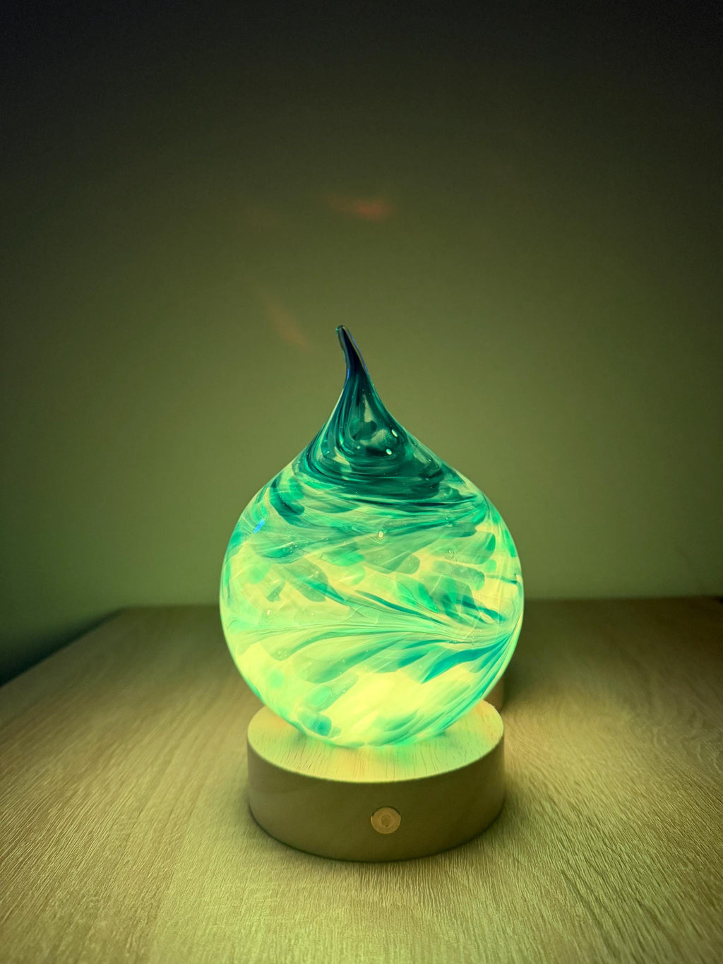 12cm Hand-Blown Blue Teardrop Glass LED Lamp – Battery Powered Multicolor or Warm White