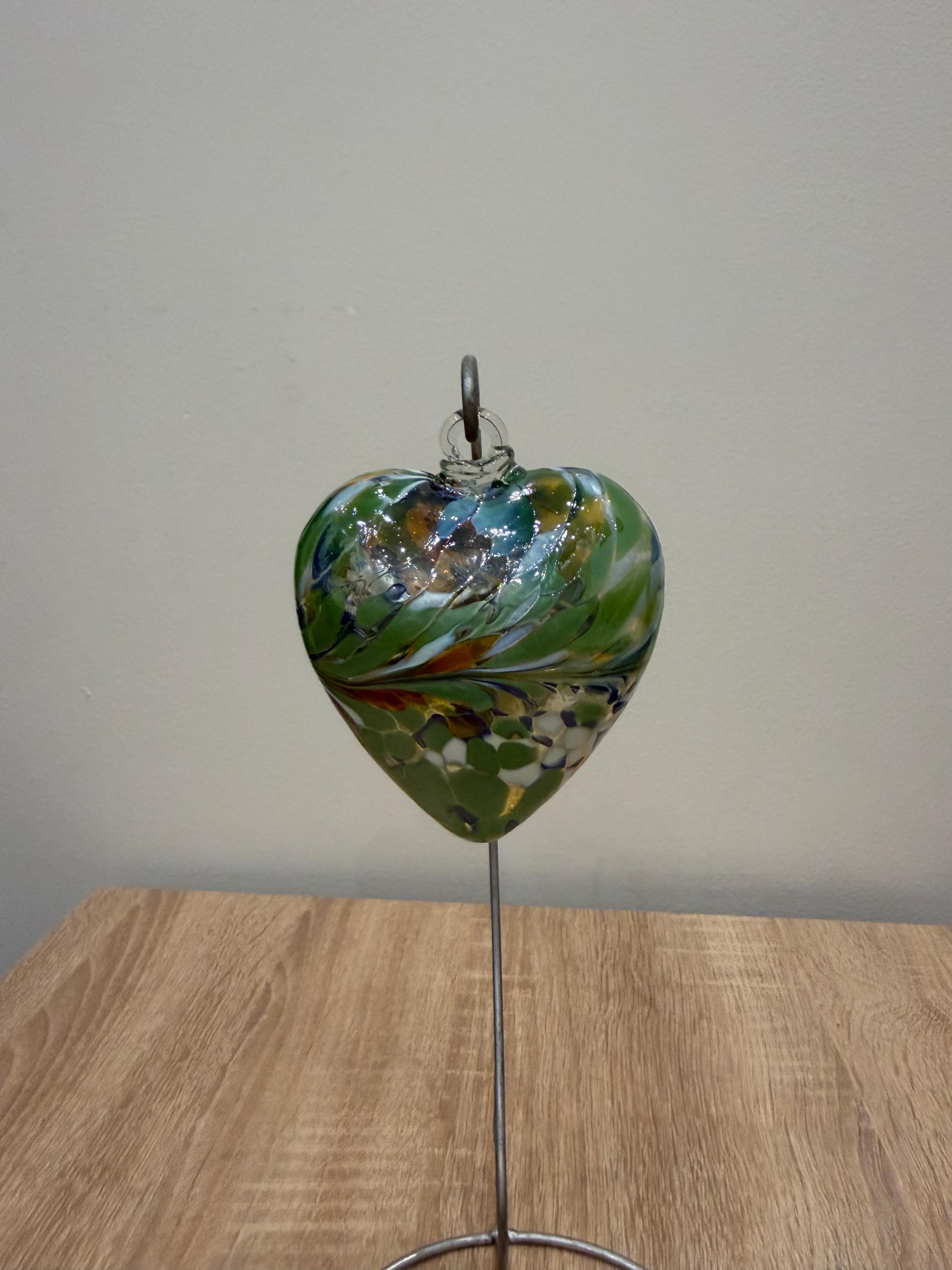 Hand-Blown Glass Heart Ornament 8cm – Green Multicolor Swirl Crackle Heart – Custom Color Option