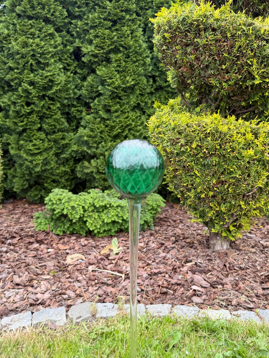 70cm Hand Blown Emerald Green - 12cm Glass Garden Ball Stake – Textured Art Decoration