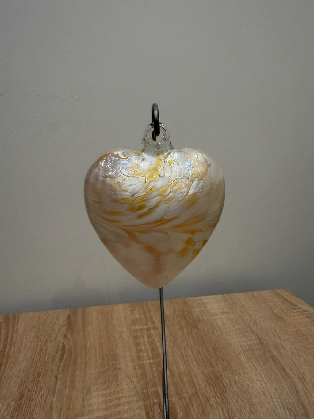 Hand-Blown Glass Heart Ornament 8cm – White & Gold Iridescent Crackle Heart – Custom Color Option Available