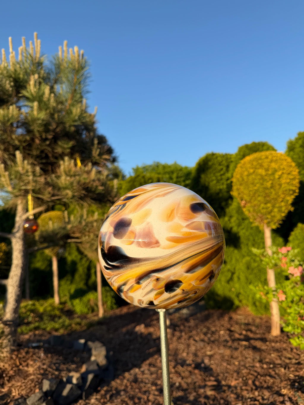 115cm Hand-Blown Multicolor Swirl Glass Garden Stake – 18cm Large Sphere on Metal Pole