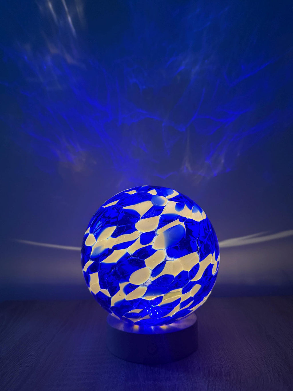 15cm Hand-Blown Blue Crackle Glass LED Lamp – Multicolor or White Night Light