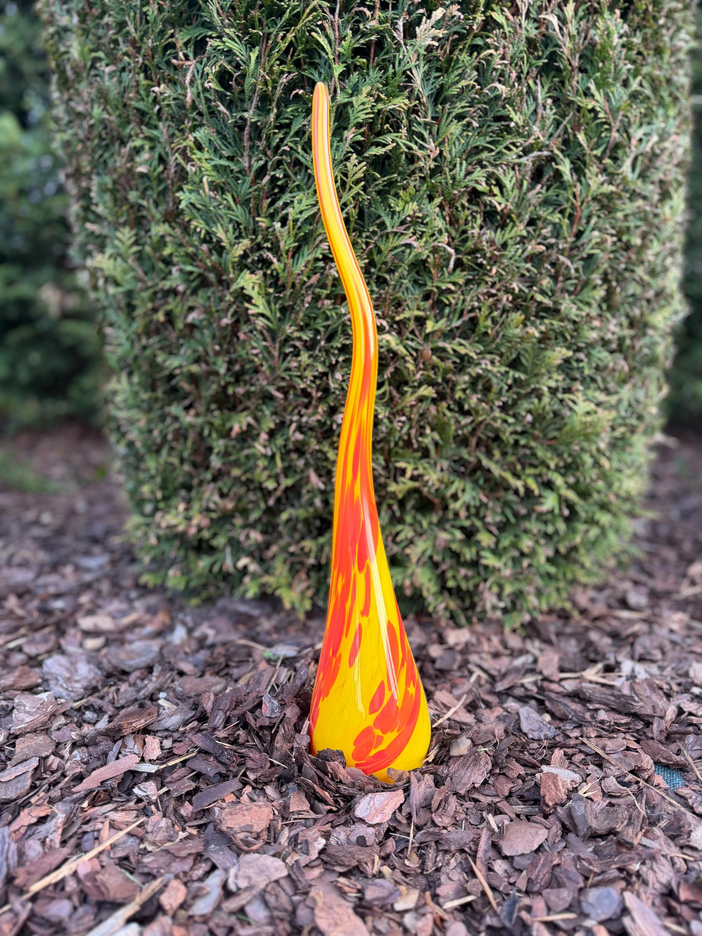 Large 50cm Hand-Blown Glass Garden Flame – Yellow Red Swirl Outdoor Sculpture – Modern Garden Art