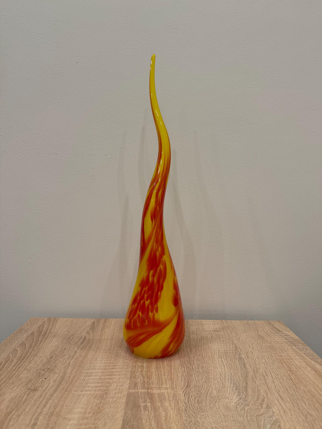 Large 50cm Hand-Blown Glass Garden Flame – Yellow Red Swirl Outdoor Sculpture – Modern Garden Art