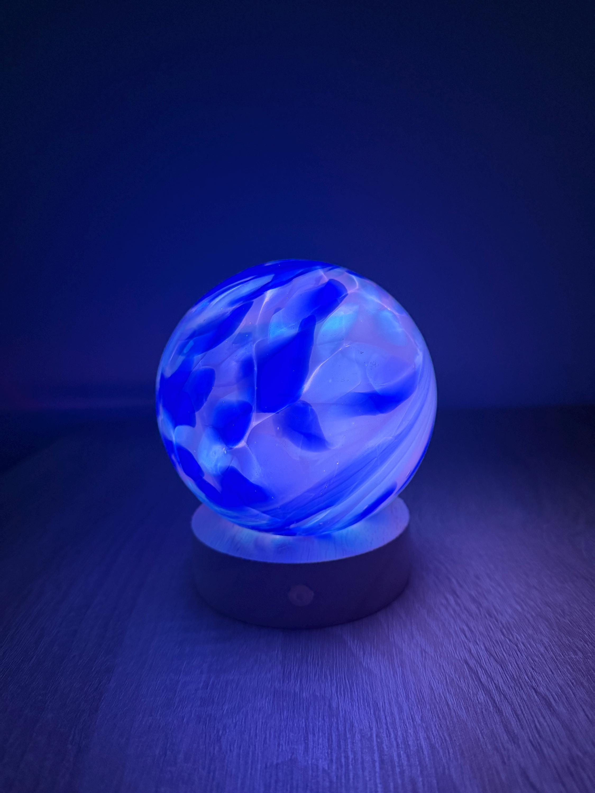 12cm Hand-Blown Blue Swirl Glass LED Lamp – Battery Powered Multicolor or Warm White