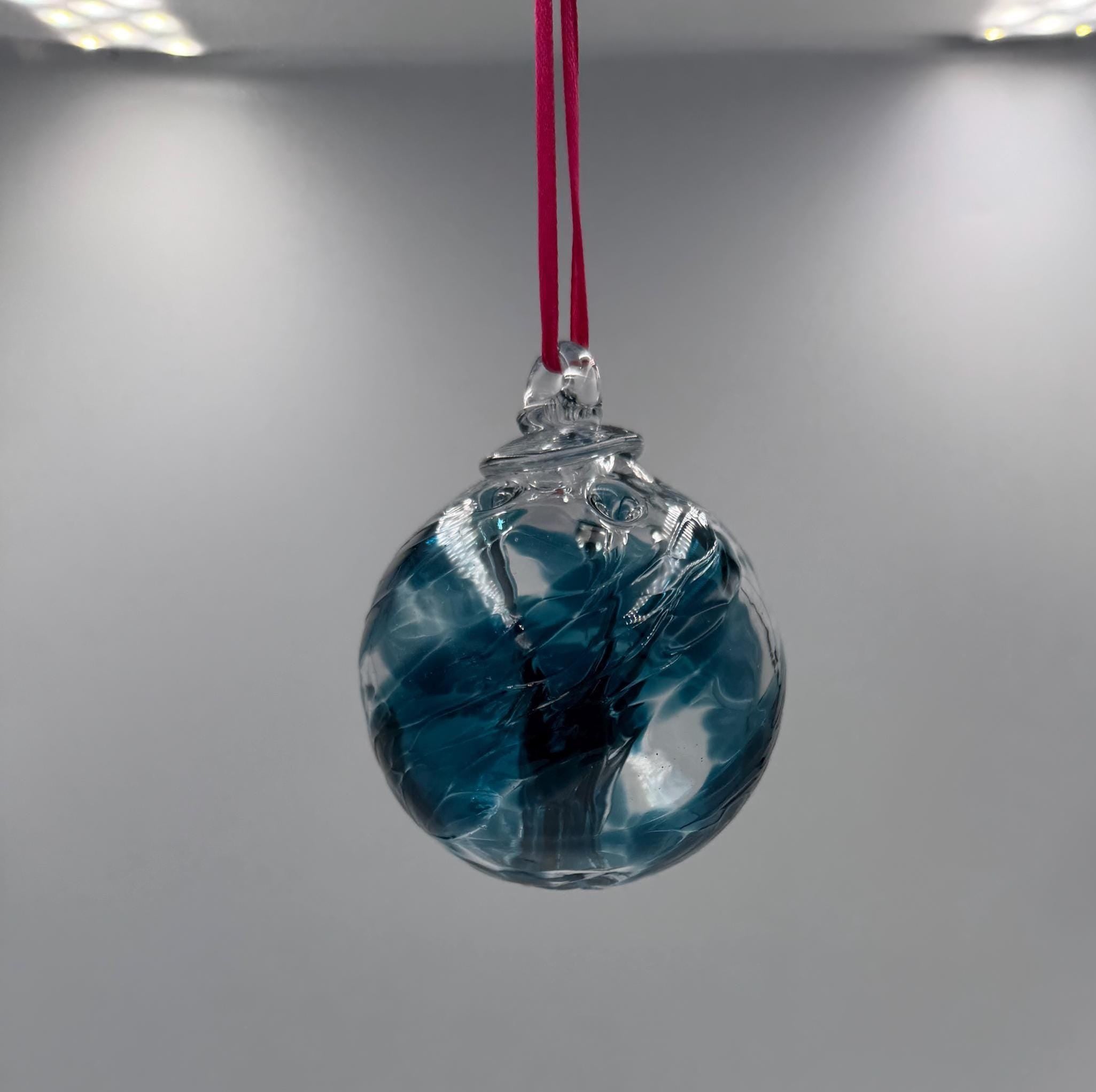 8cm Hand-Blown Witch Ball – Deep Blue Branching Glass Ornament