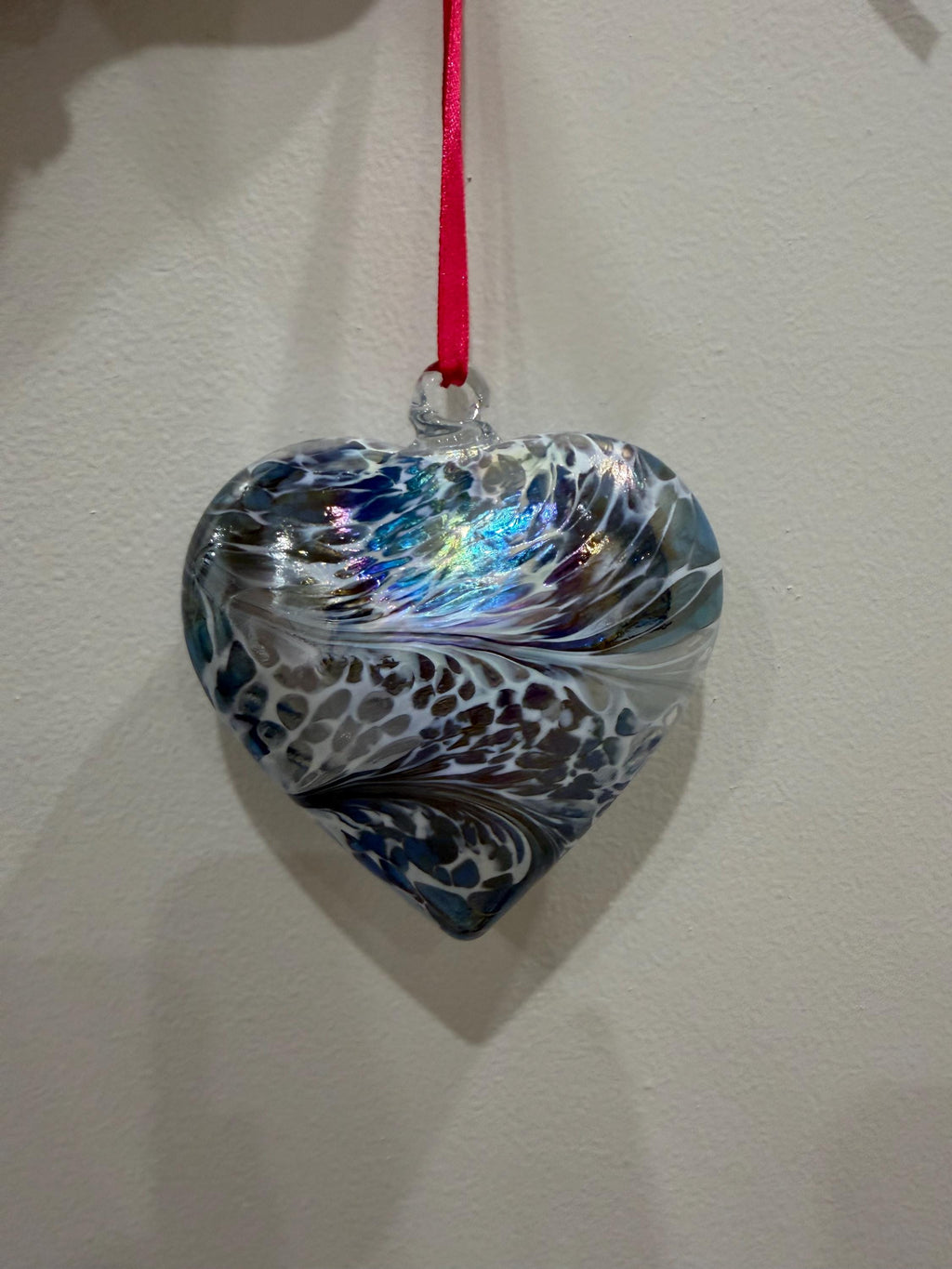 Hand-Blown Glass Heart Ornament 10 cm – Blue White Iridescent Suncatcher Decor