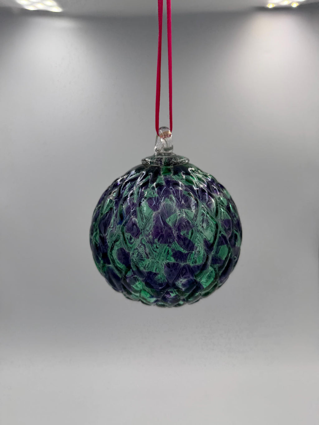 10cm Hand-Blown Crackle Glass Ornament – Green Purple Hanging Sphere