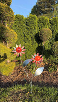 130cm Hand-Blown Red Glass Flower Sculpture on Metal Stake with Leaves – 12cm Garden Art