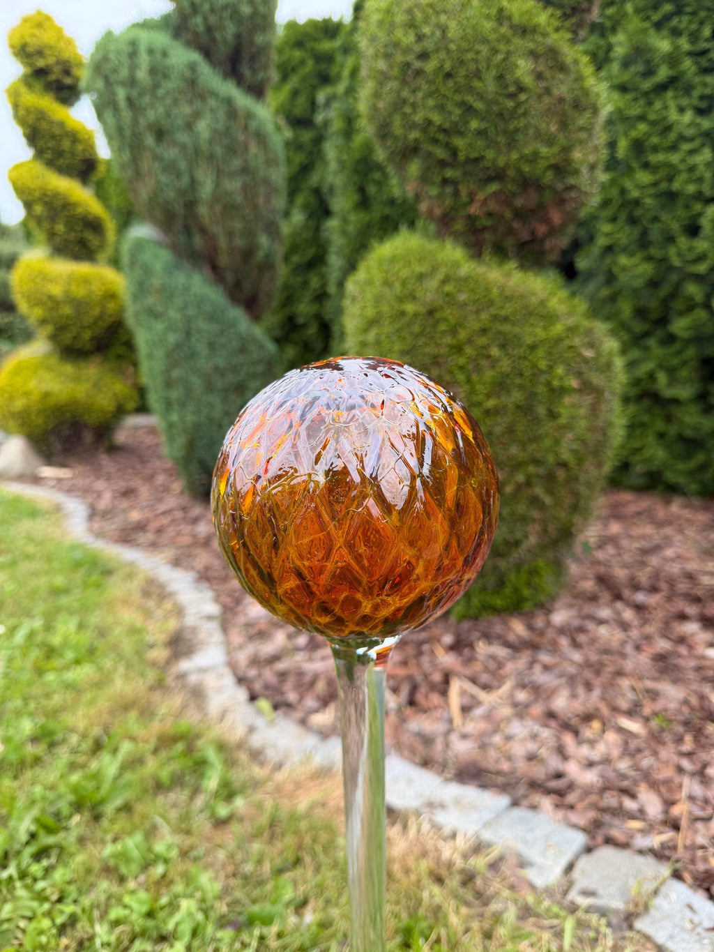 70cm Hand-Blown Amber Glass Ball on Stake – 12cm Textured Gazing Ball – Outdoor Handmade Ornament