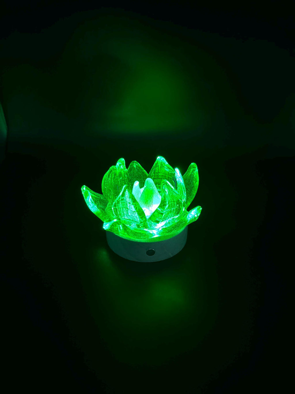 12cm Hand-Blown Lime Green Glass Flower Lamp – Wooden Base LED Night Light (Battery Operated)