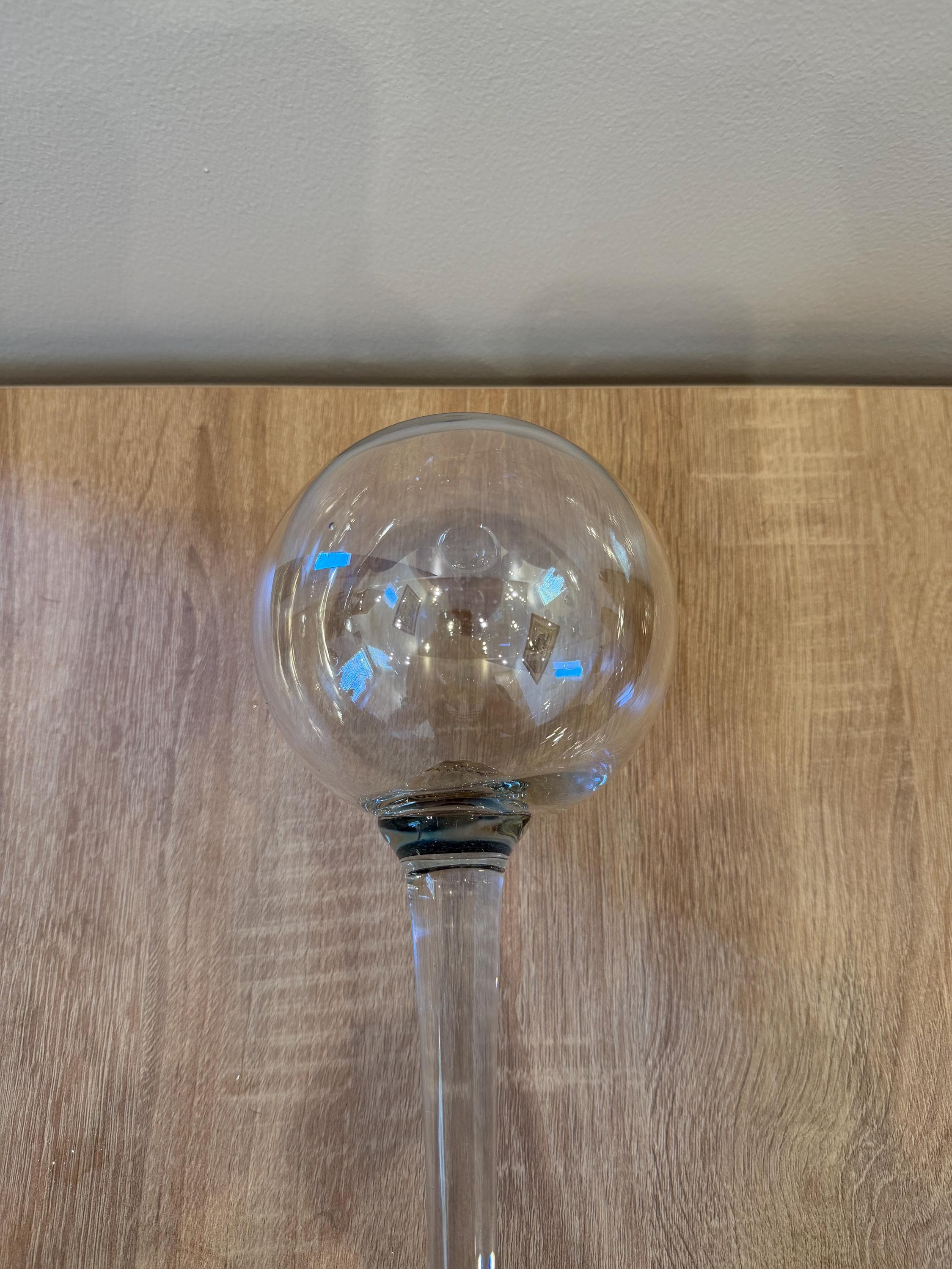 70cm Hand-Blown Iridescent Clear Glass Garden Stake – 12cm Clear Decorative Sphere