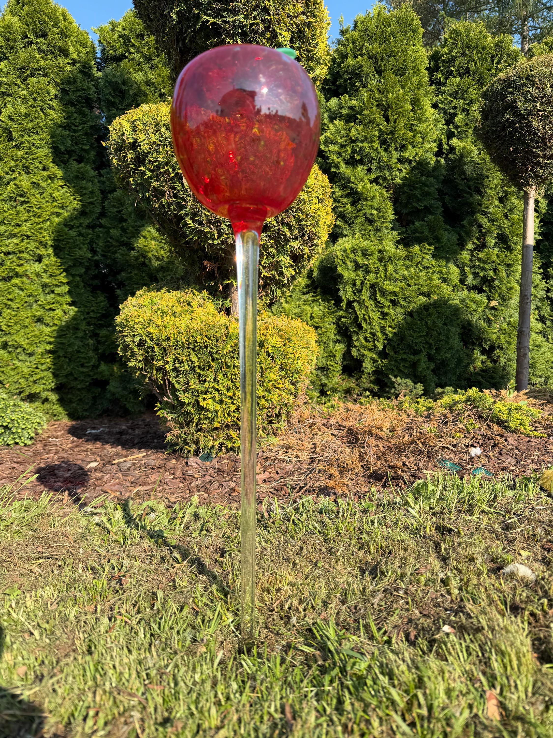 70cm Hand-Blown Red Glass Apple Garden Stake – 15cm Fruit Sculpture