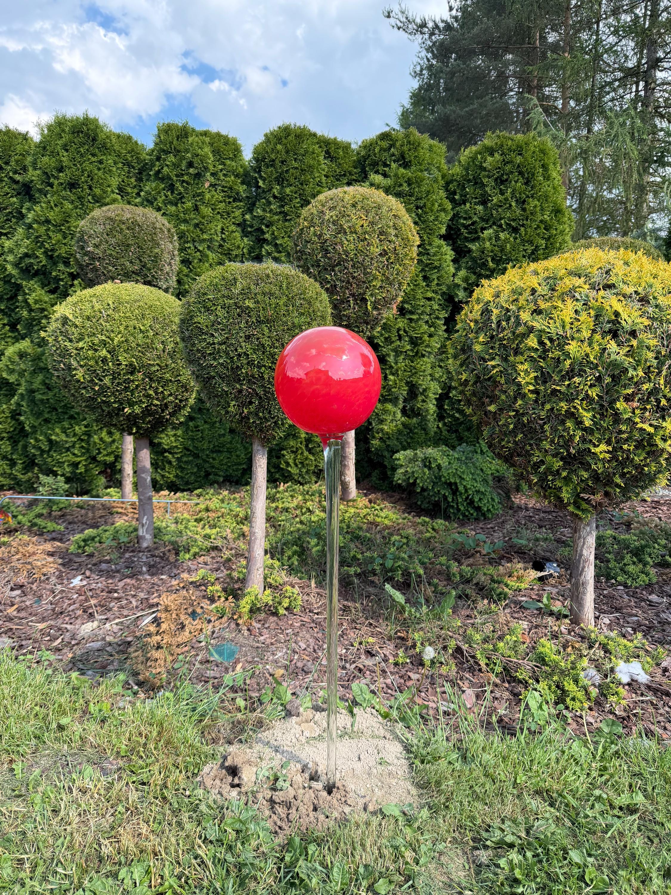 20cm Hand-Blown Red Glass Garden Globe on Stem – Large Decorative Outdoor Glass 100cm