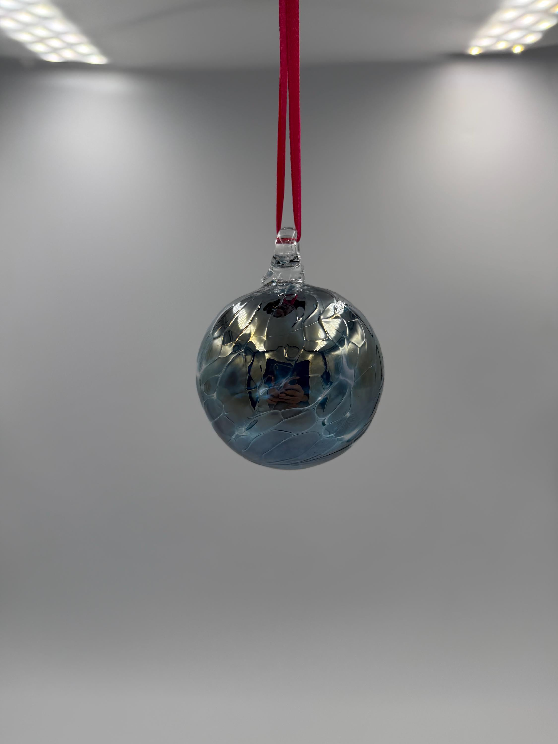 6cm Hand-Blown Crackle Glass Ornament – Blue Silver Crackle Hanging Ball