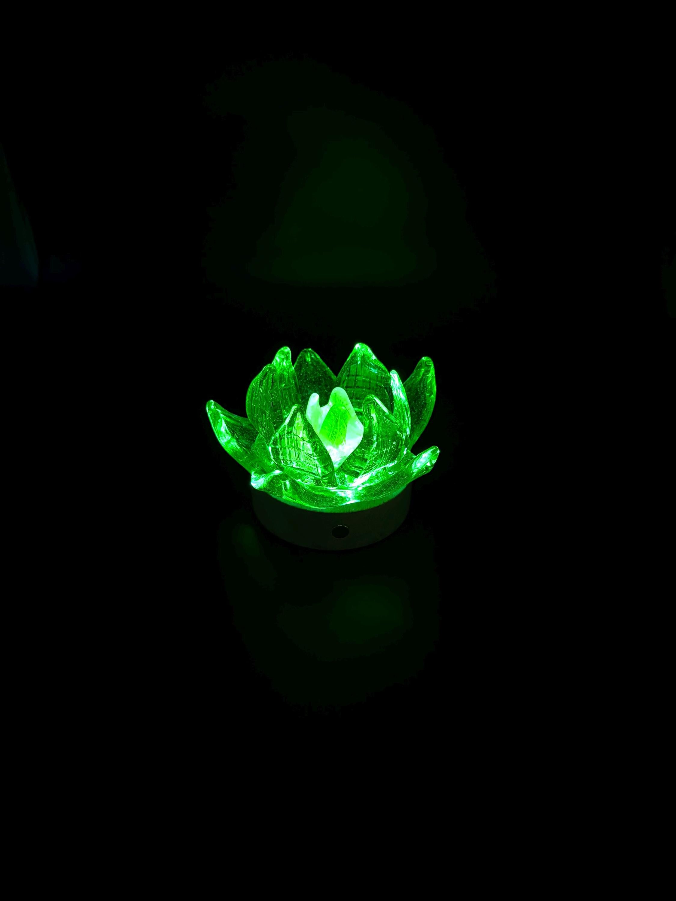 12cm Hand-Blown Lime Green Glass Flower Lamp – Wooden Base LED Night Light (Battery Operated)
