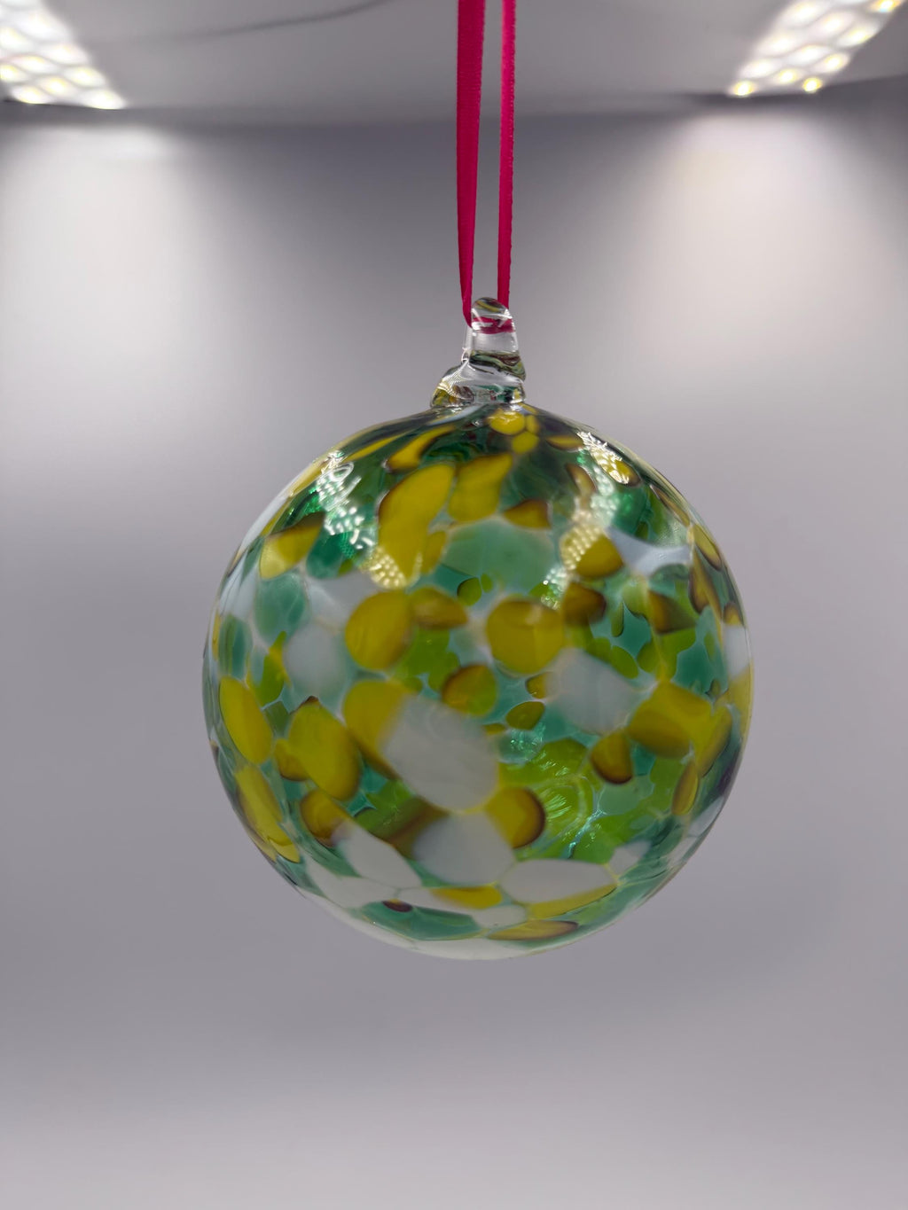 10cm Hand-Blown Crackle Glass Ornament – Vibrant Yellow Green White Hanging Sphere