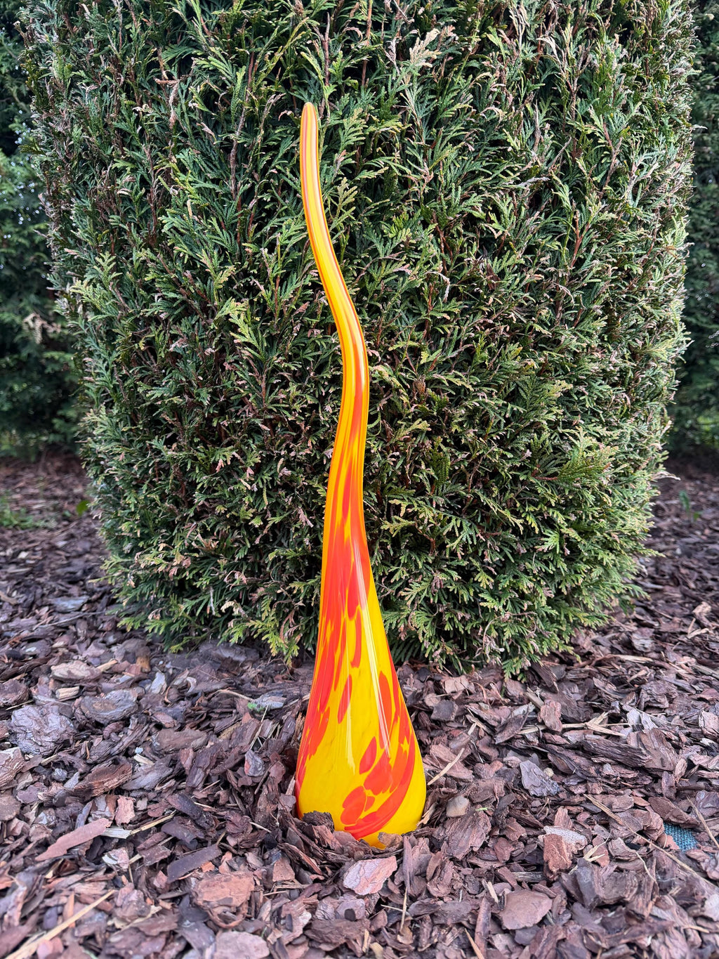 Large 50cm Hand-Blown Glass Garden Flame – Yellow Red Swirl Outdoor Sculpture – Modern Garden Art