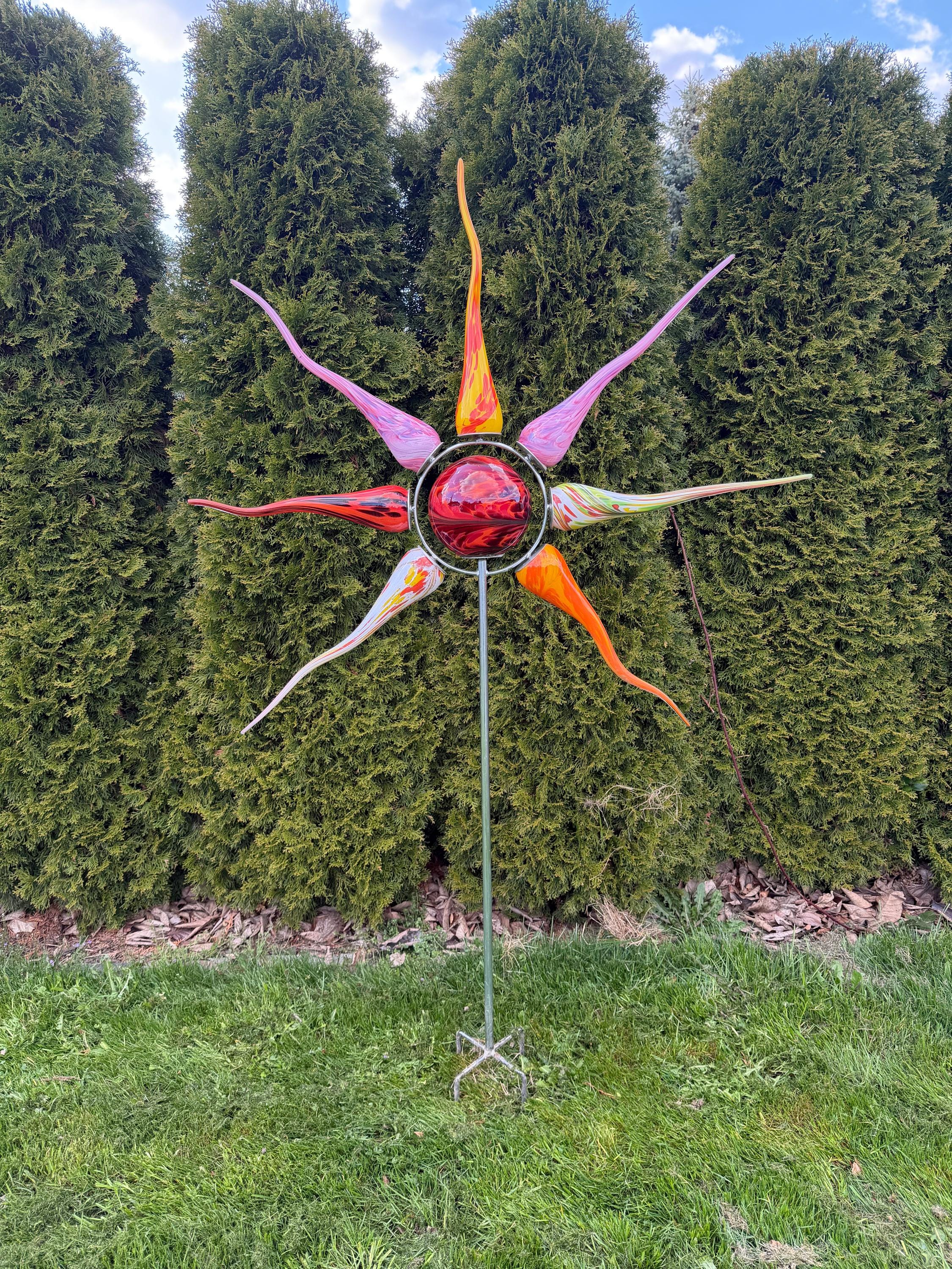 Large Handmade Glass Sun Sculpture – 190cm Outdoor Metal Stake Art
