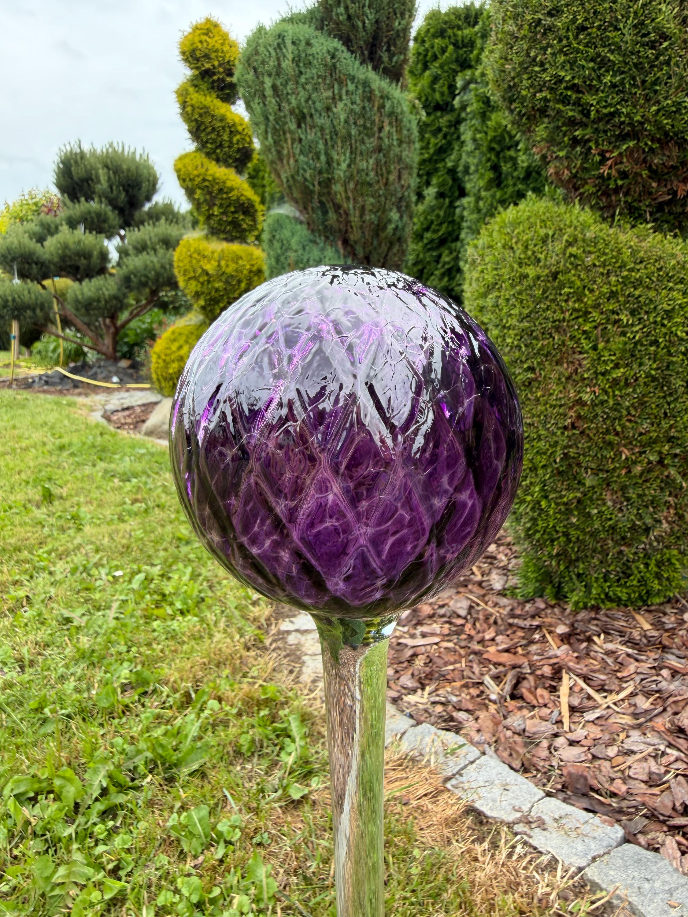 70cm Hand-Blown Purple Glass Ball on Stake – 12cm Textured Gazing Ball – Handmade Outdoor Ornament