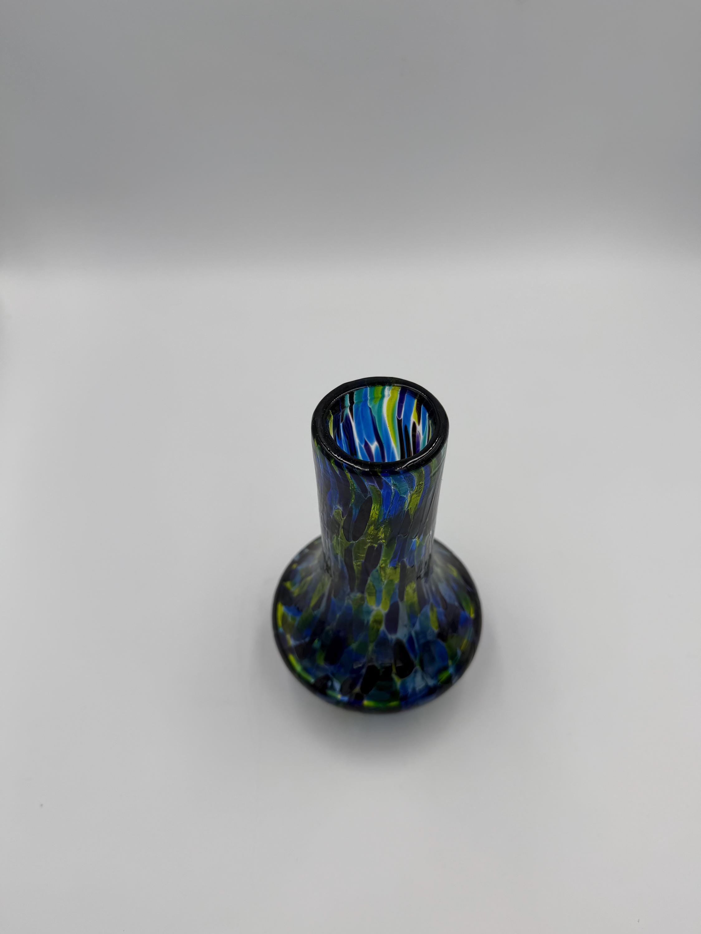 15cm Hand-Blown Blue Green Art Glass Vase – Multicolor Decorative Flower Vase with Organic Pattern