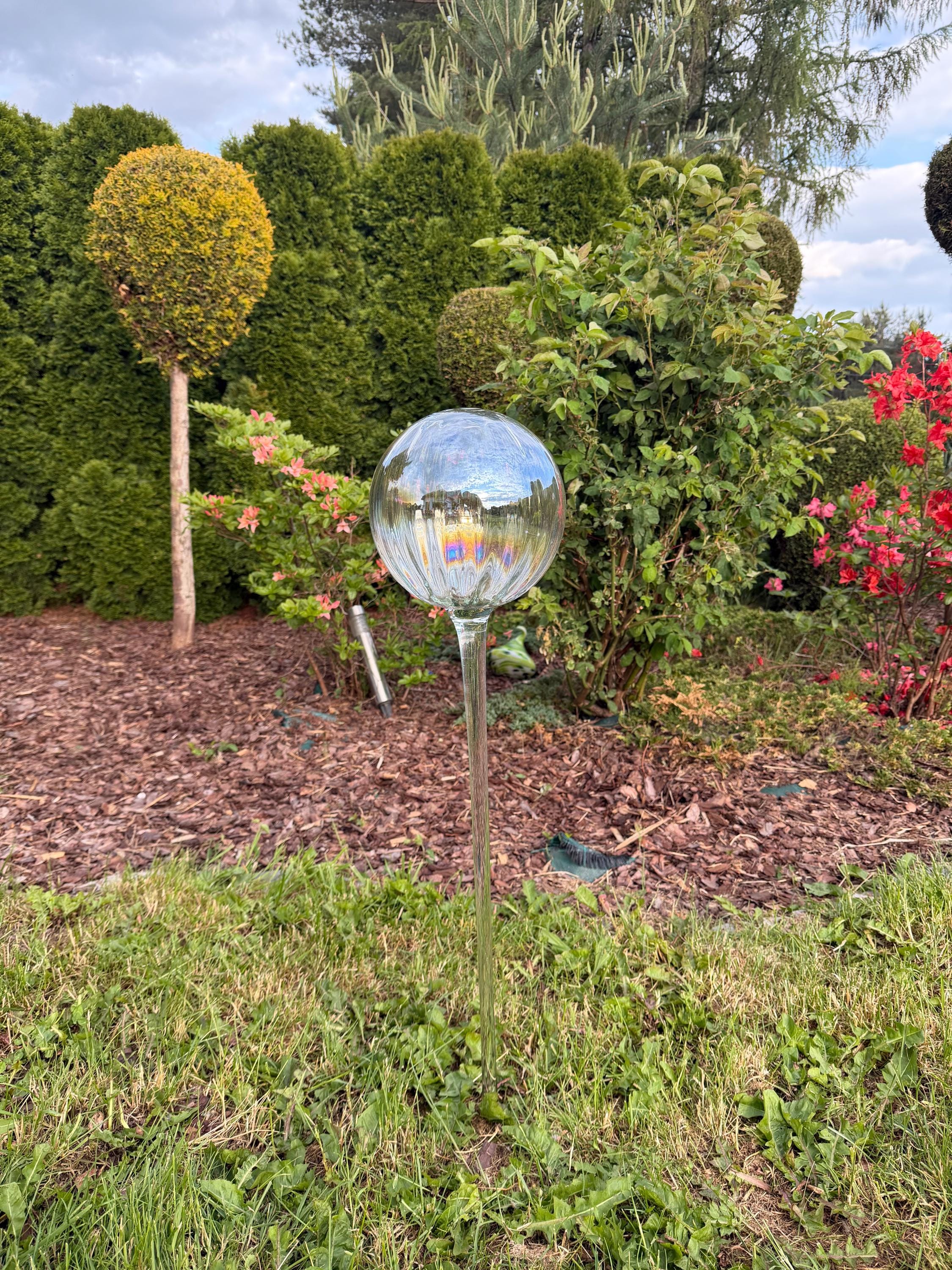 100cm Hand-Blown Clear Glass Gazing Ball Garden Stake – 20cm Large Sphere Outdoor Decor
