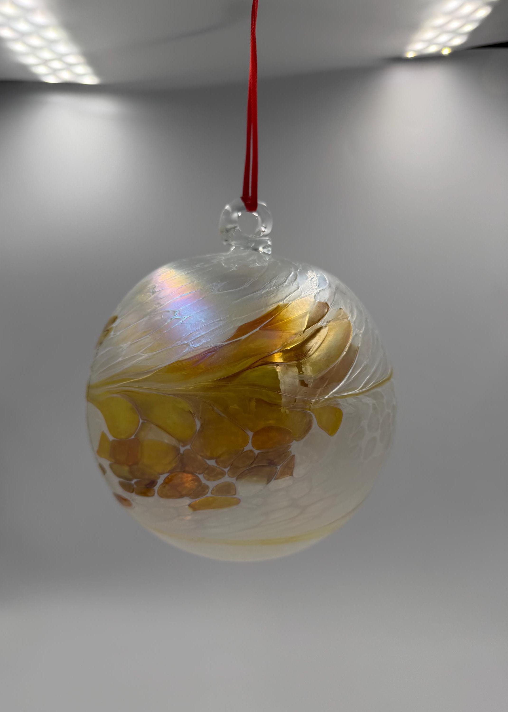 Hand-Blown Glass Ornament – Iridescent Gold Swirl Sphere, 15cm Decorative Suncatcher Ball