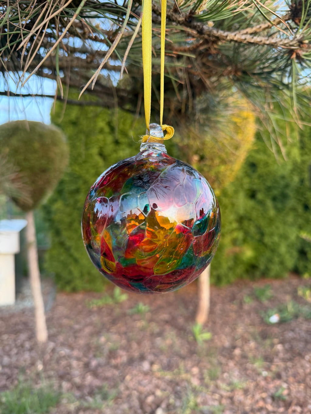 Hand-Blown Glass Ornament 10cm – Multicolor Rainbow Ball – Iridescent Art Glass Suncatcher