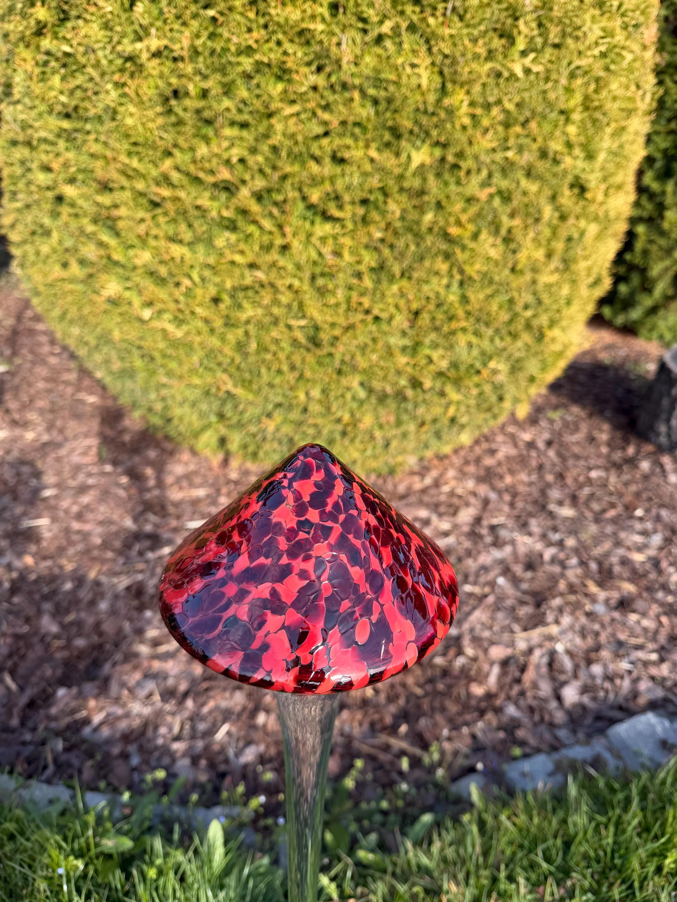 Tall 70cm Hand-Blown Glass Garden Stake – Red Black Diamond(15cm) Crackle Outdoor Sculpture