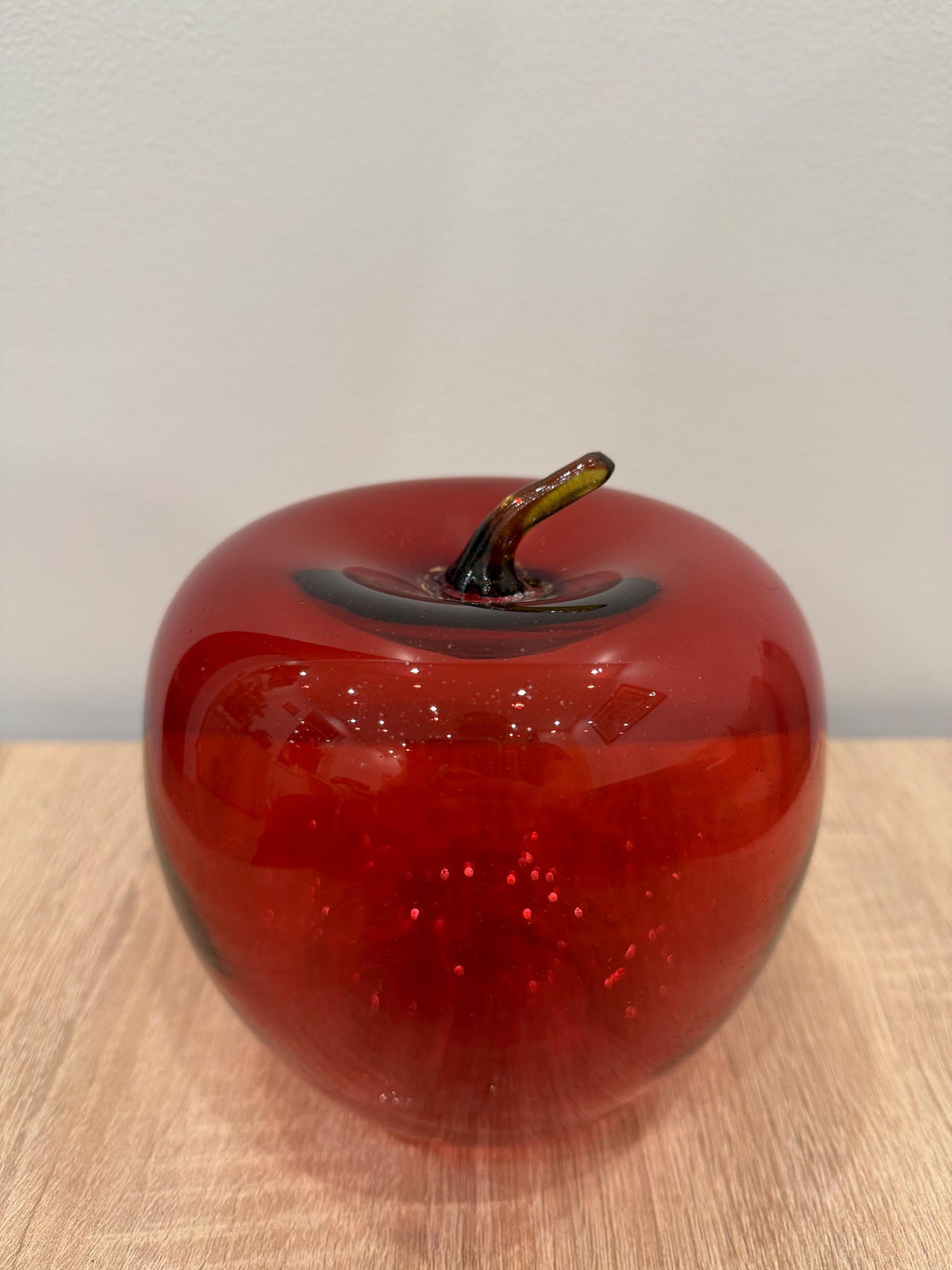 Red Art Glass Apple Paperweight | Vibrant Ruby Fruit Figurine, Elegant Decor