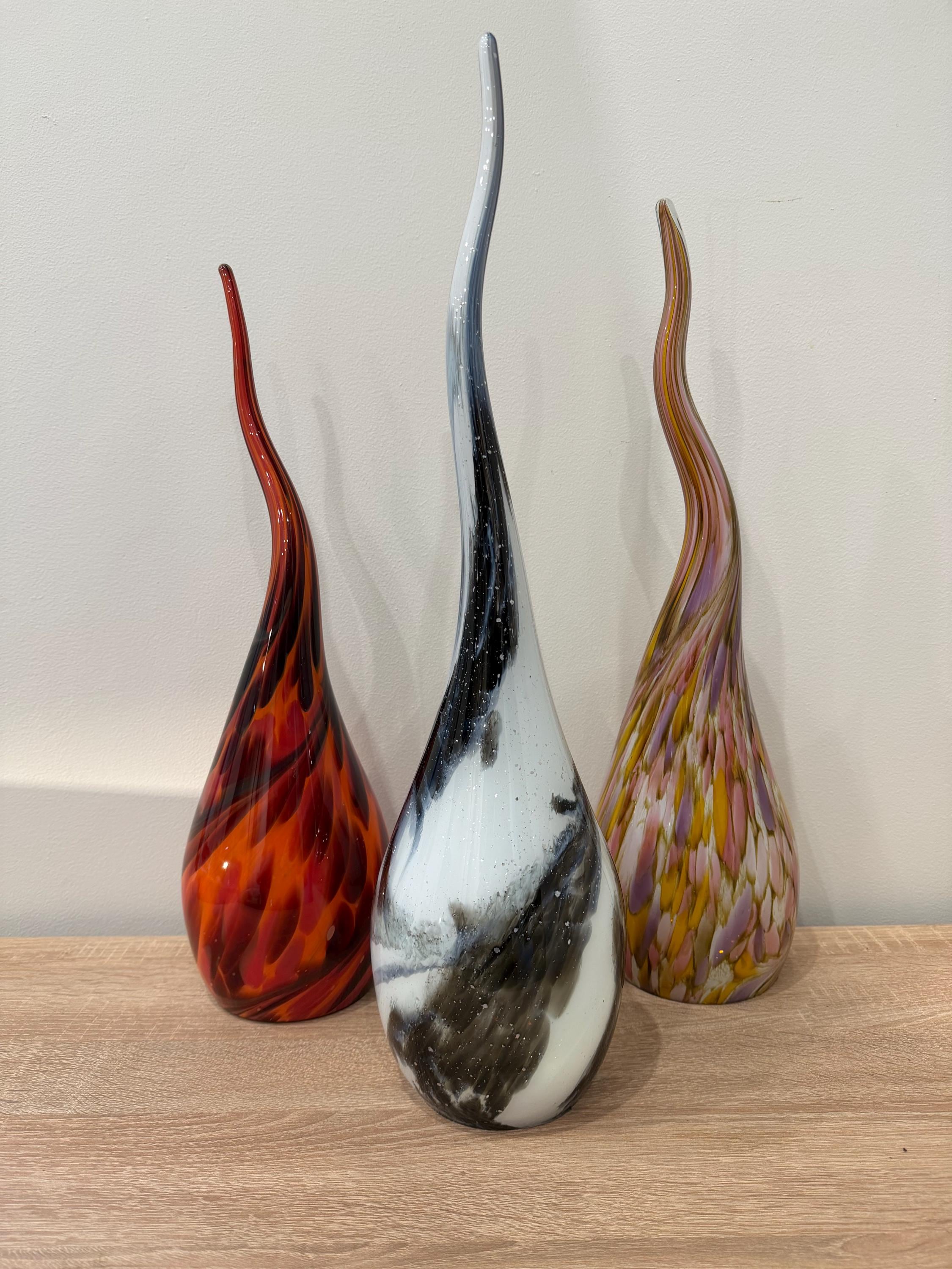 Handblown Art Glass Solar Stakes – Flame Shaped Outdoor Patio Decor