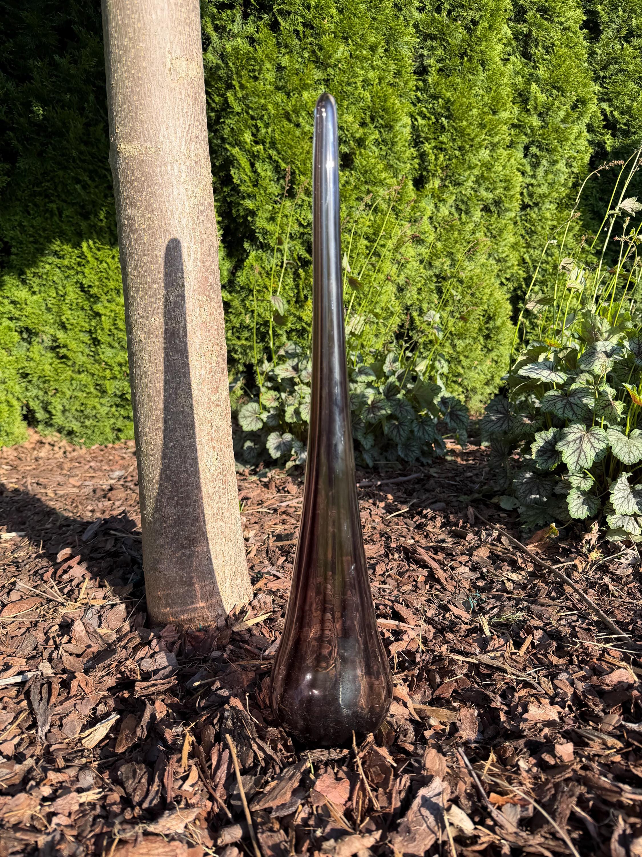 50cm Hand-Blown Smoky Amber Glass Spire Garden Stake – Elegant Teardrop Spike